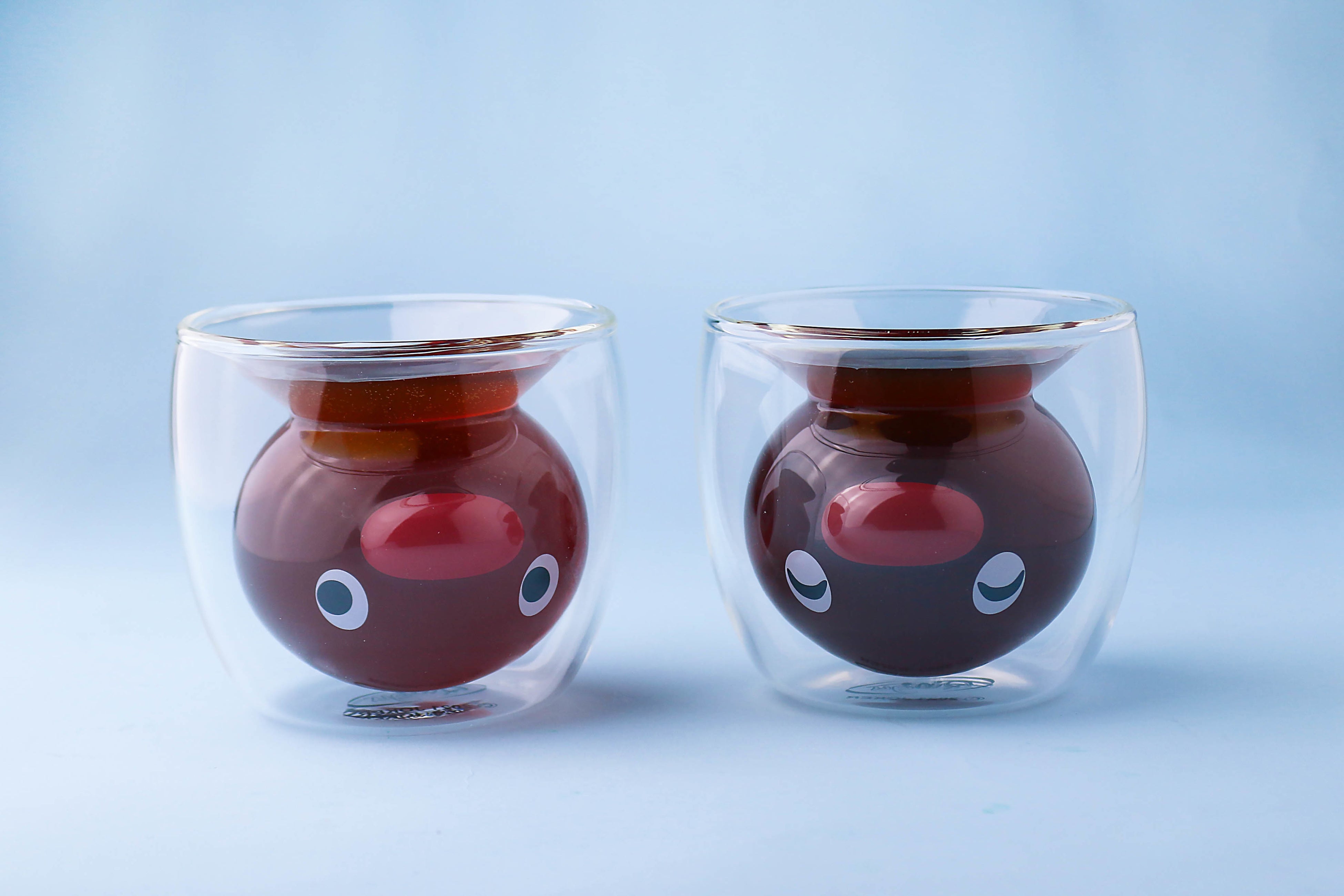 「ピングー」グラス©2022 JOKER