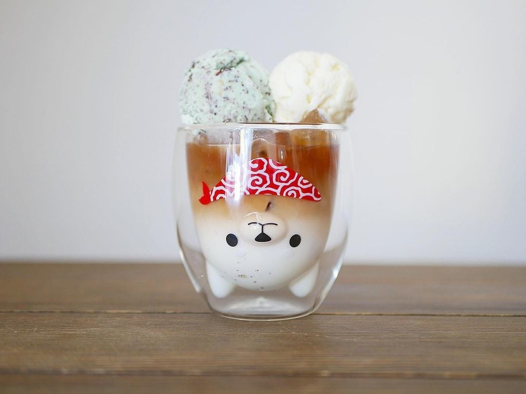 グッドグラス「しば」マグ　撮影：和田珈琲（青森）