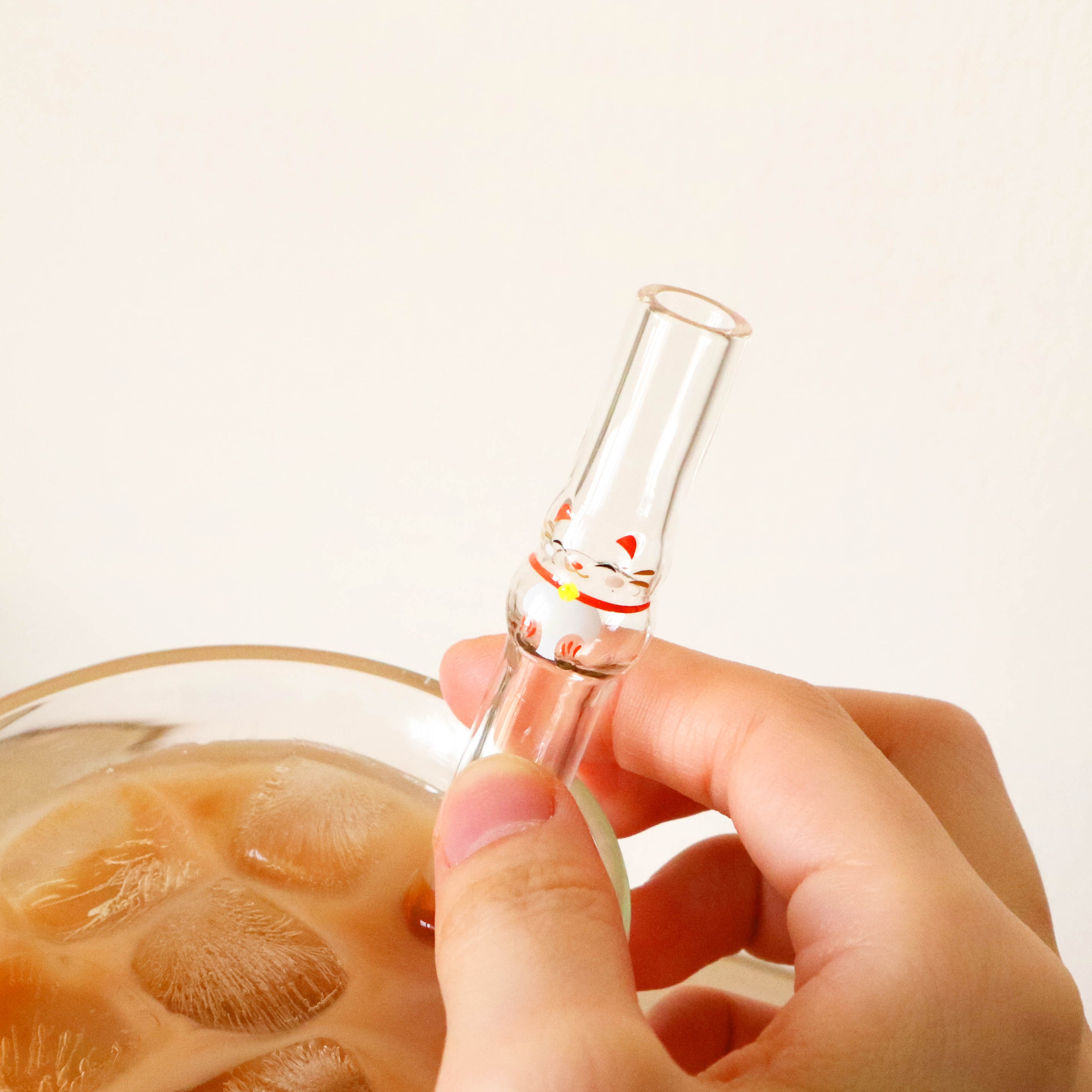 「招き猫」ストロー