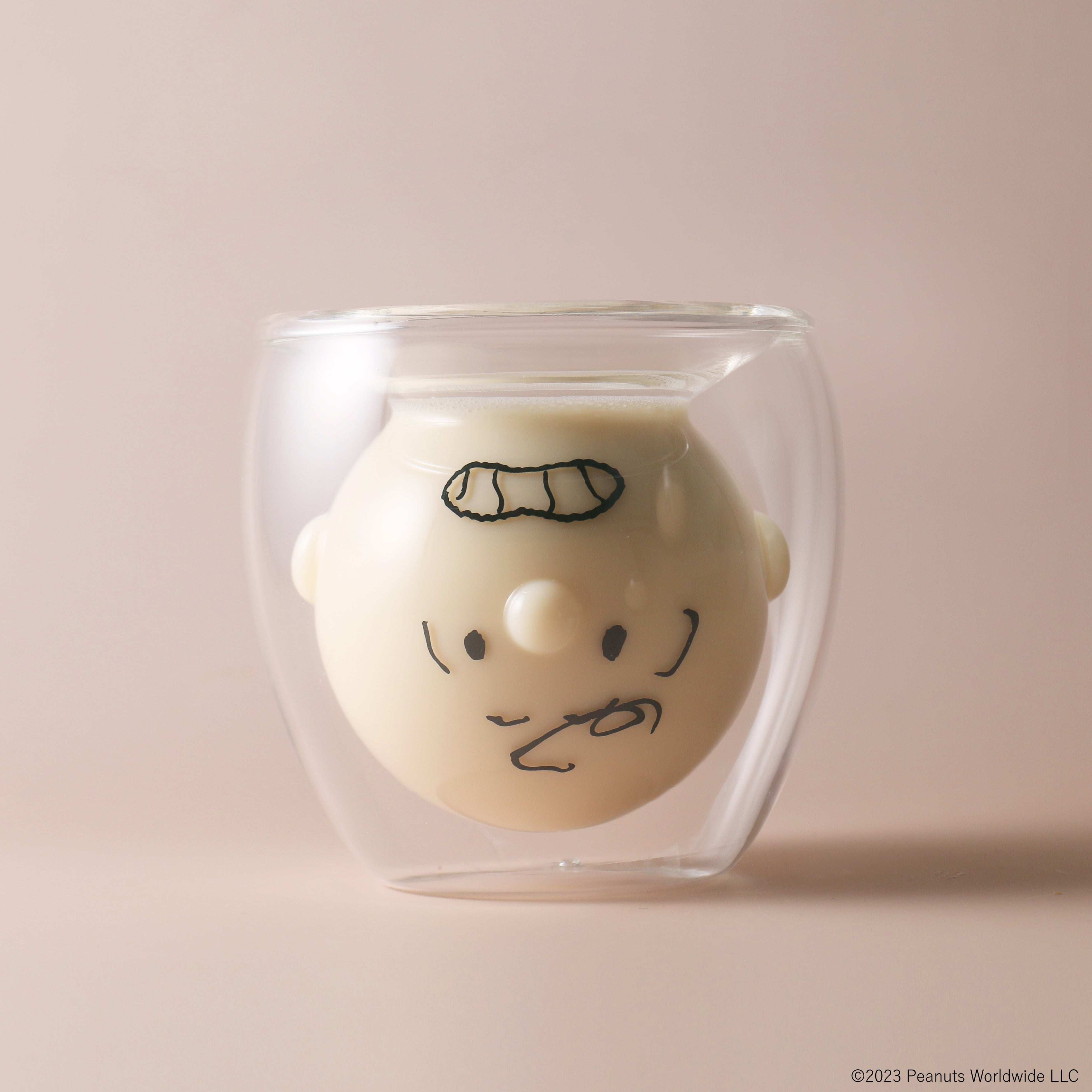 「チャーリーブラウン」