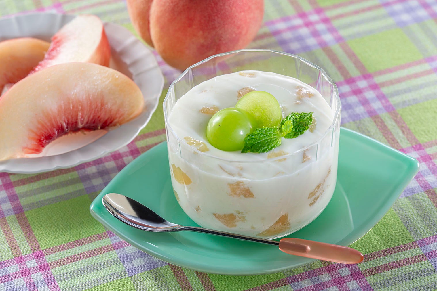 【アレンジレシピ：生クリームフルーチェ】