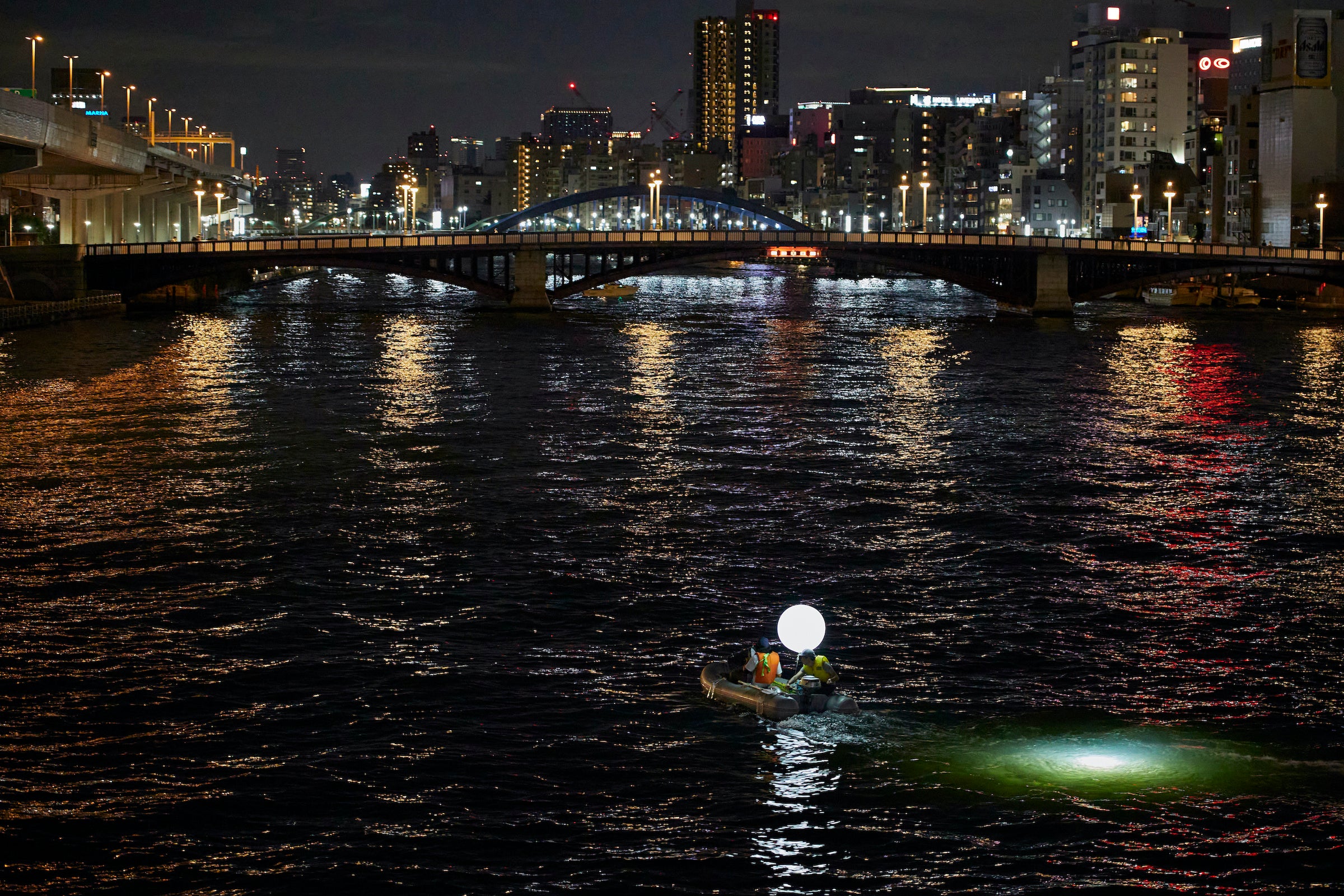 一般社団法人Token「Agoraphobia」（2021）