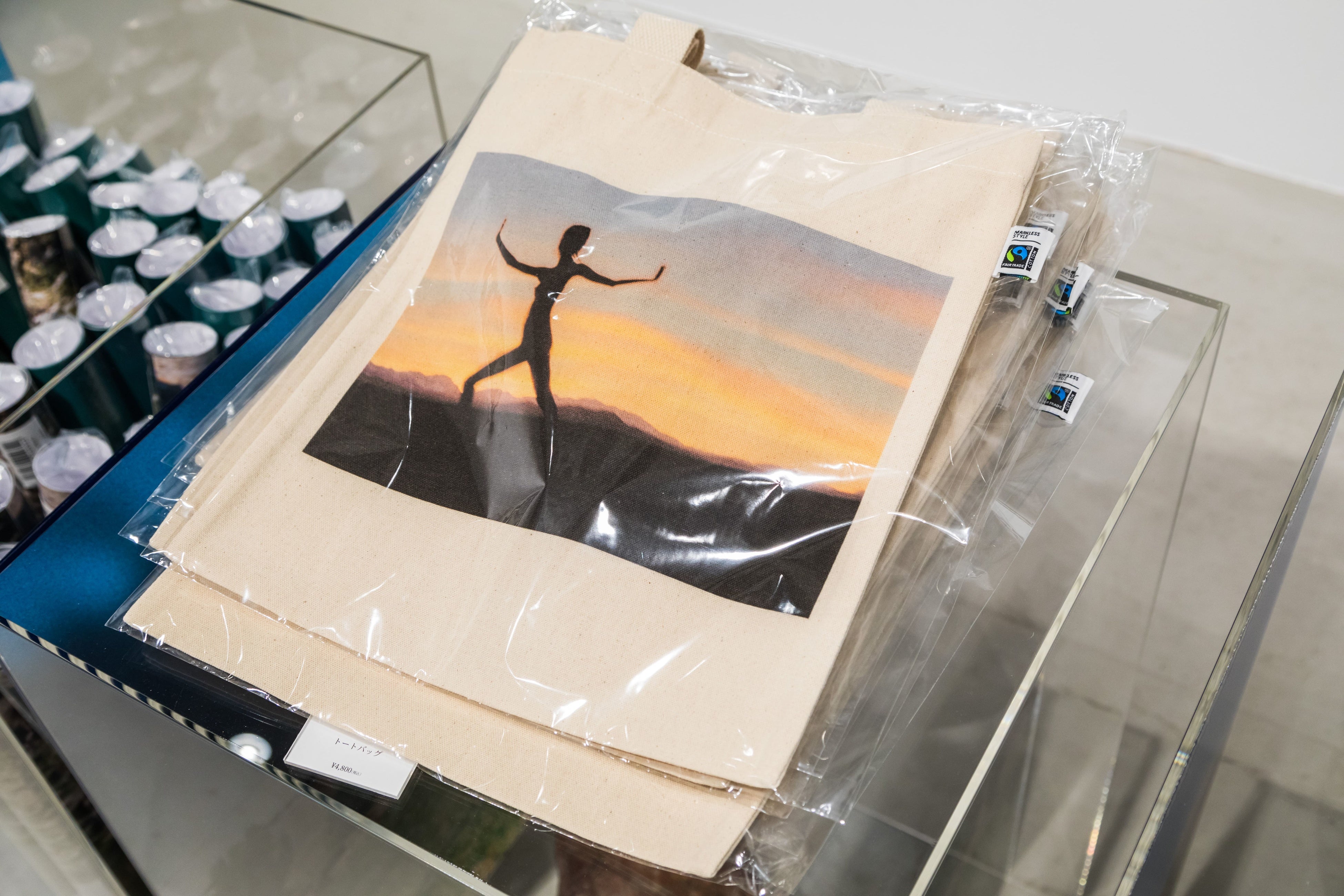 トートバック　￥4,800