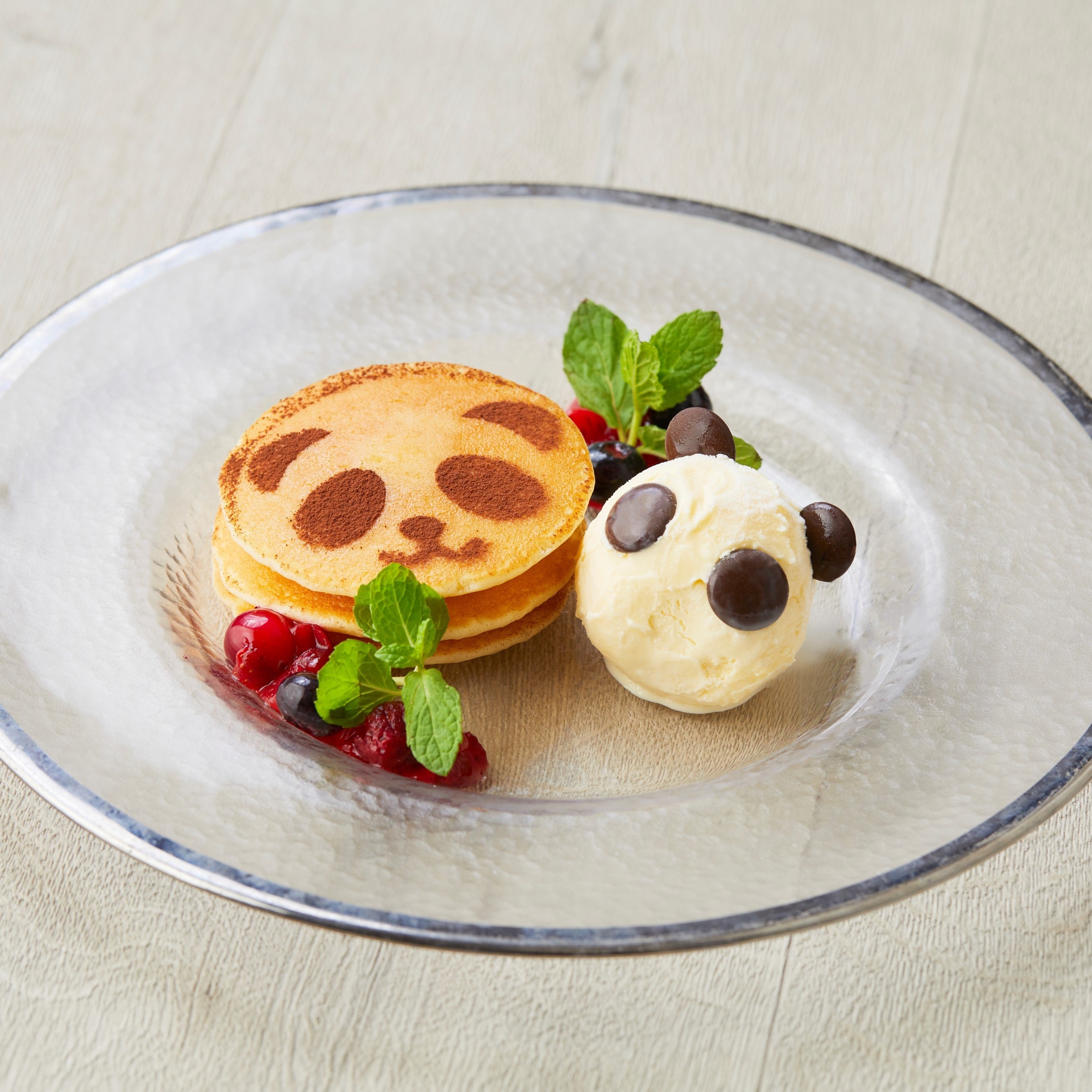 上野 ワインバル八十郎「パンダパンケーキ」