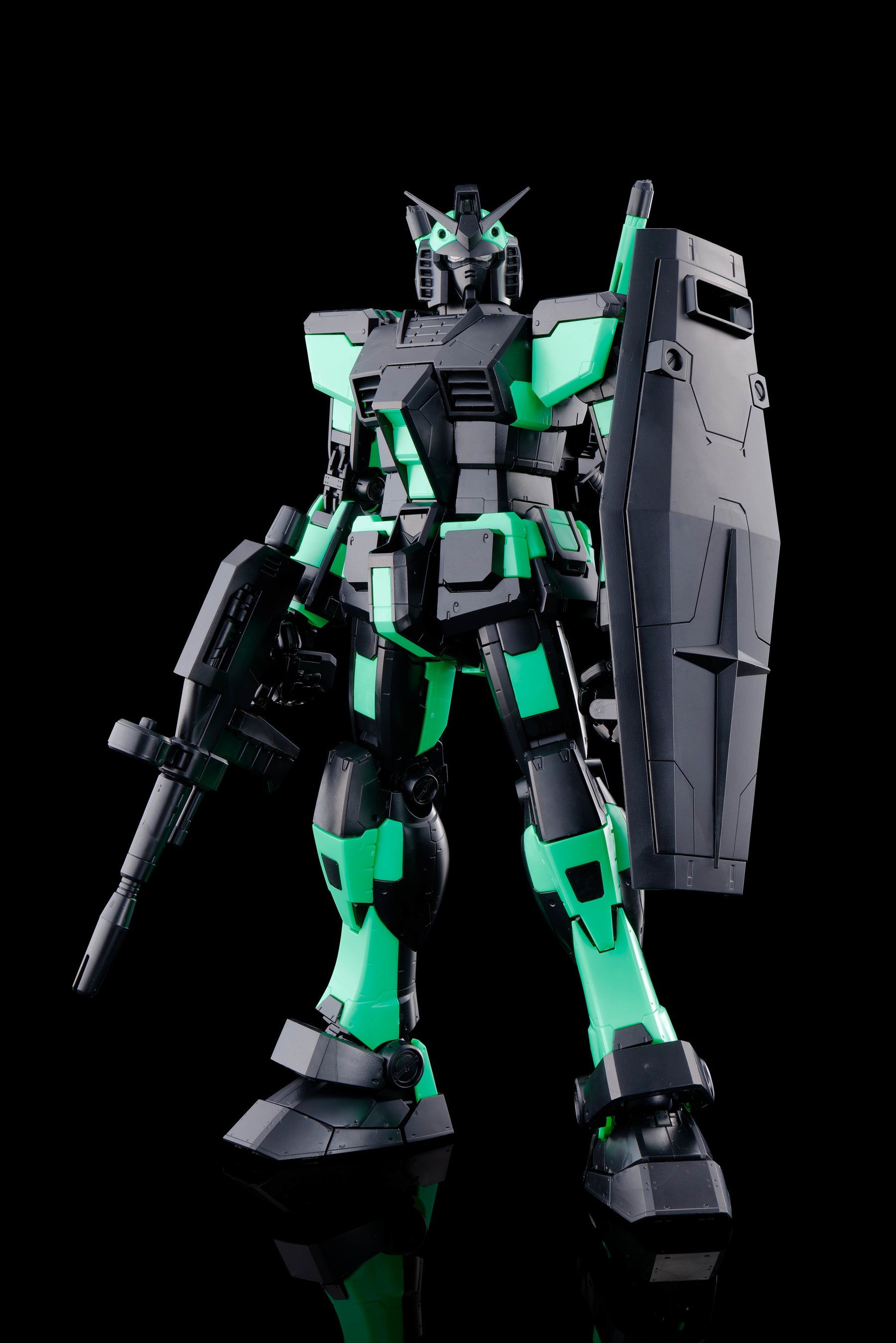 PARCO ガンダム セット　がま口 STRICT-G「GUNDAM NEXT FUTURE PAVILION」がま口ポーチ、本日