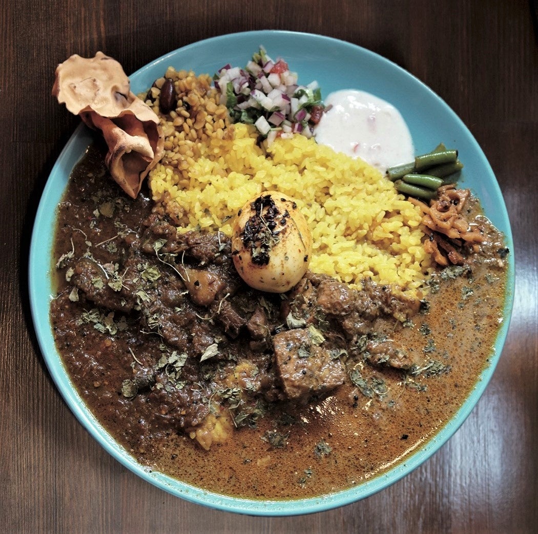 9月15(木)-16(金) CURRY家 Ghar×アアベルカレー 『ガルベルスペシャルチキンプレート』 ￥1,800 ※写真はアアベルカレーの写真となります