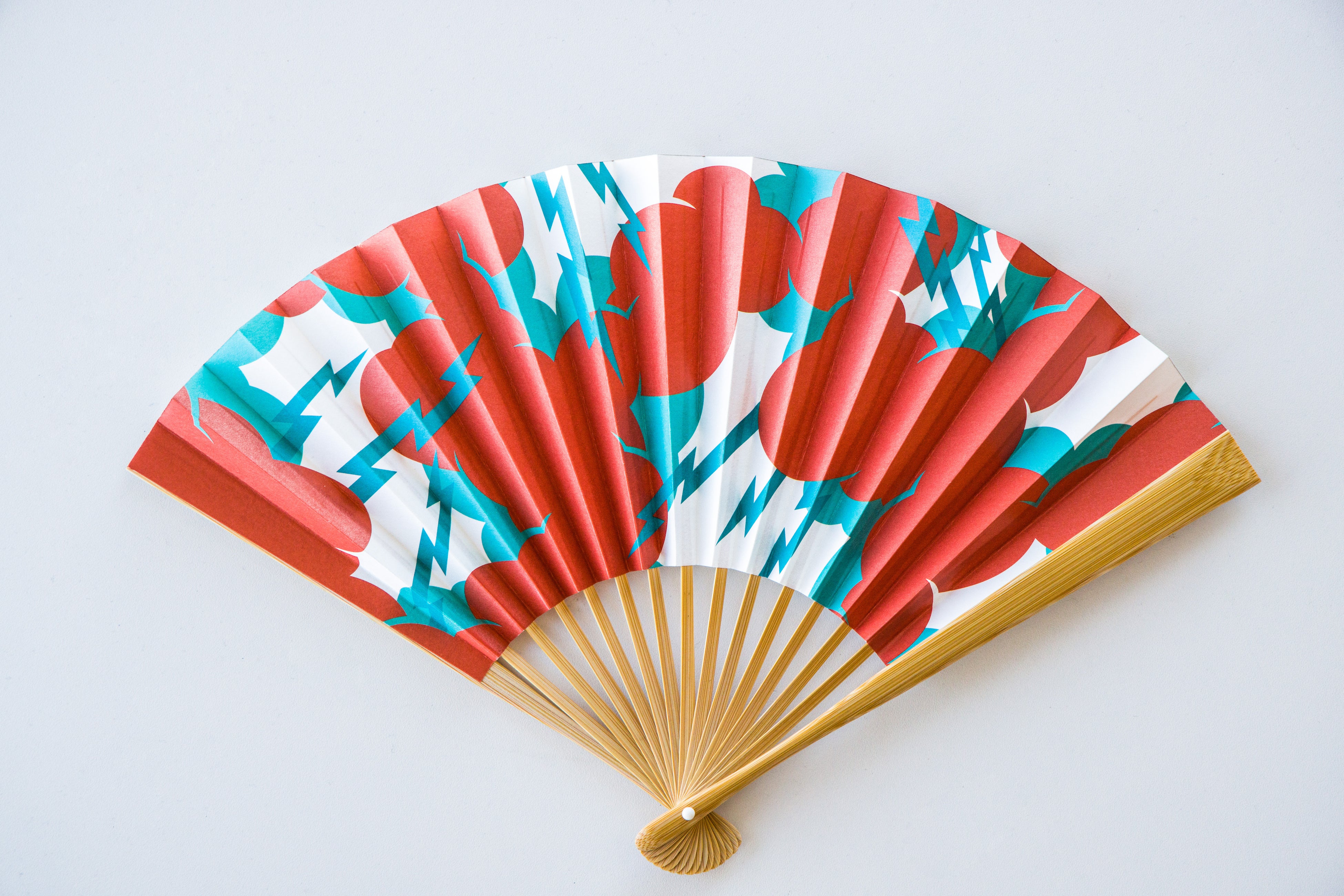 ・江戸扇子／舘鼻則孝×浅草文扇堂（撮影：古水良）