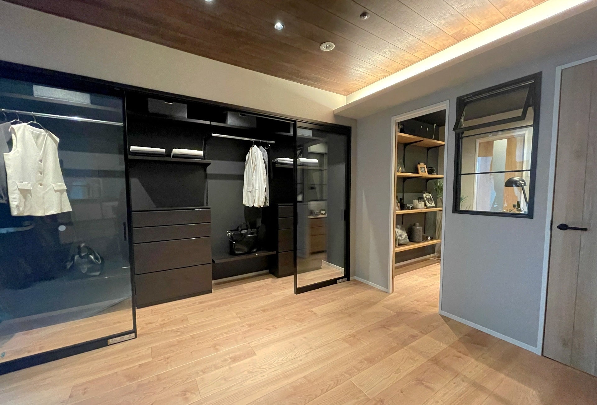 「DAIKEN新宿ショールーム」寝室(写真提供：大建工業株式会社)