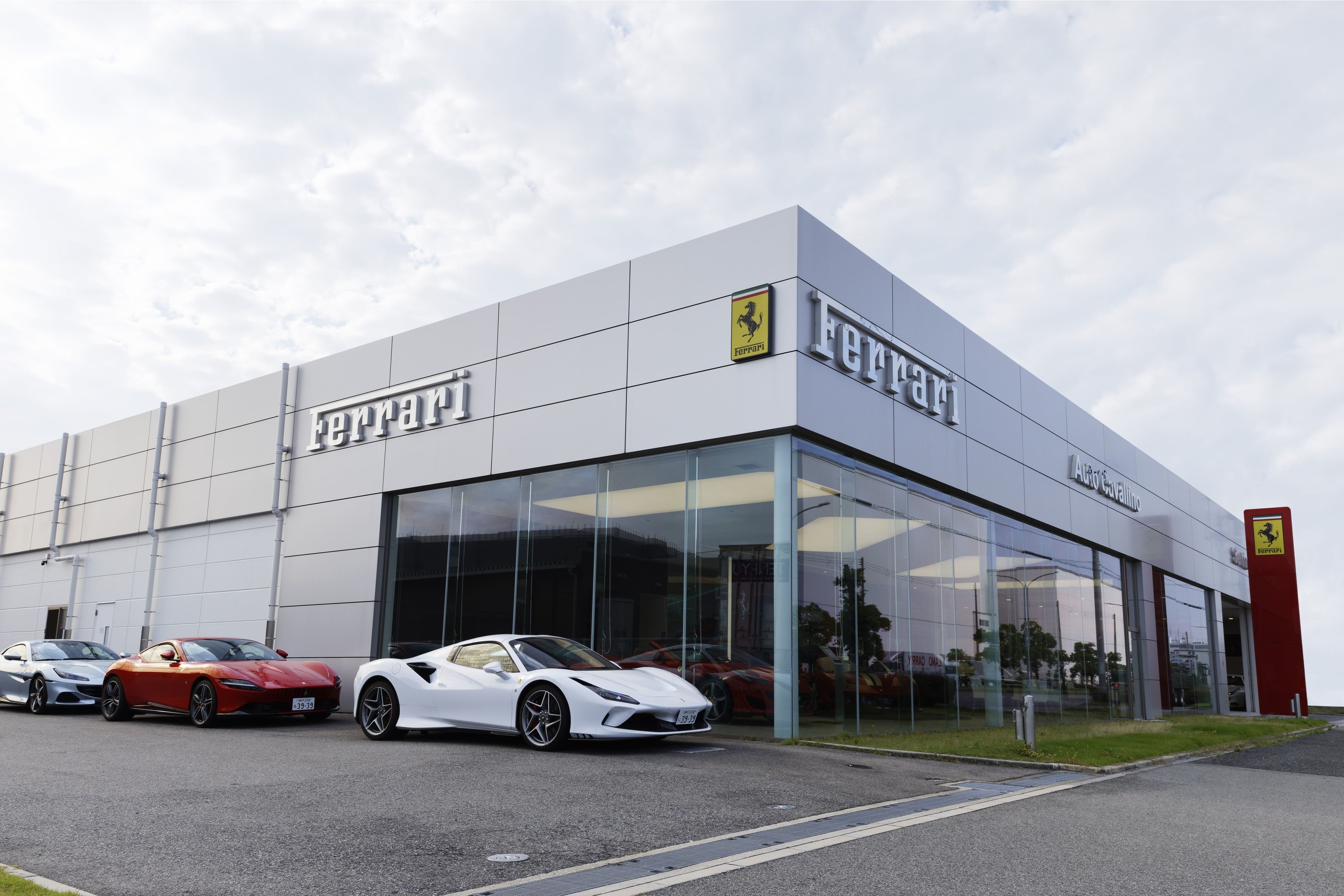 Auto Cavallino(showroom／service)