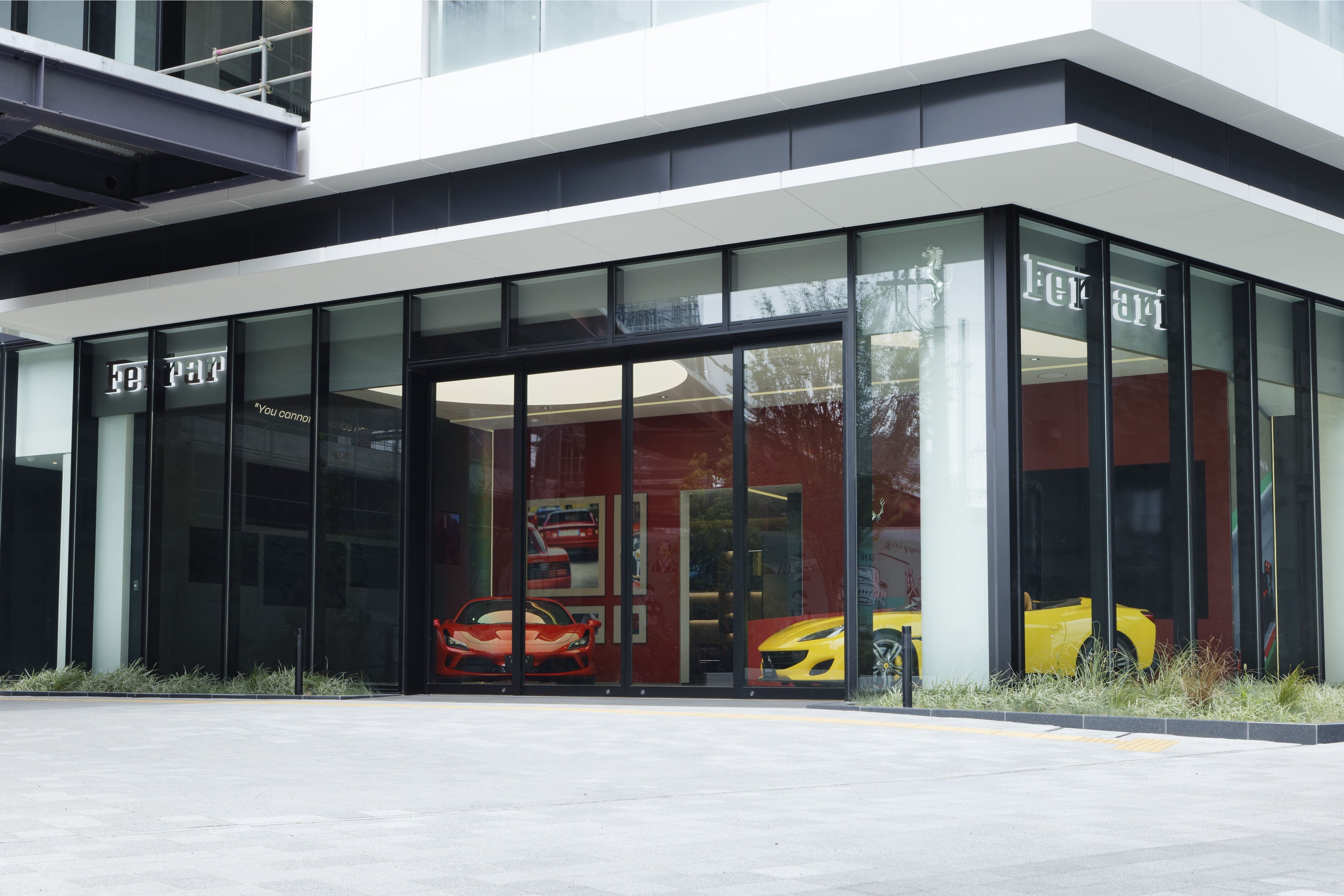 Auto Cavallino Kobe Boutique Showroom