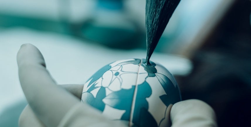 深川製磁 年度末お値引き 販売店用額 宮内庁御用達の窯元・深川製磁が数量限定、特別価格で販売！春に