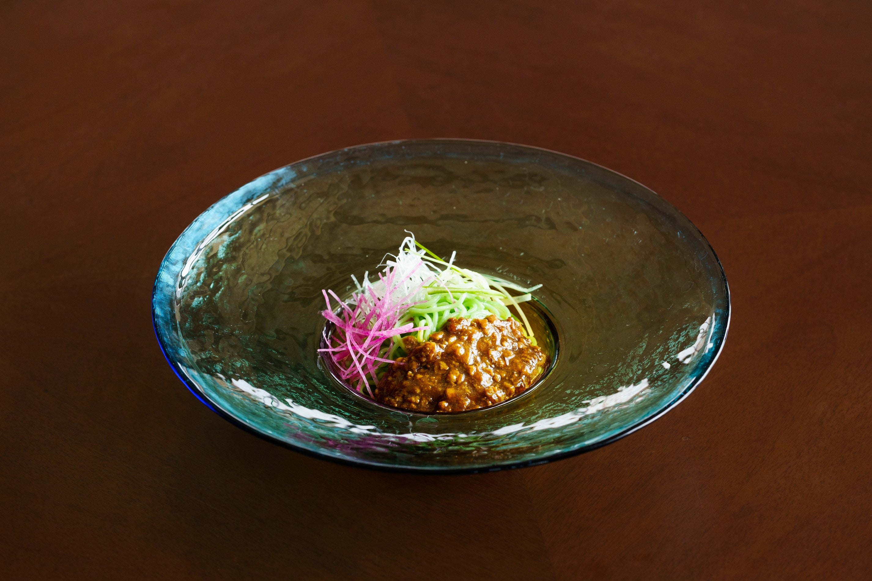 ゴーヤ麺とアグー豚の台湾ジャージャー麺