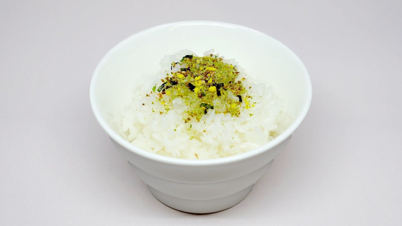 からだにユーグレナ ふりかけない理由がないふりかけ かつおのうまみユーグレナミックス_茶碗