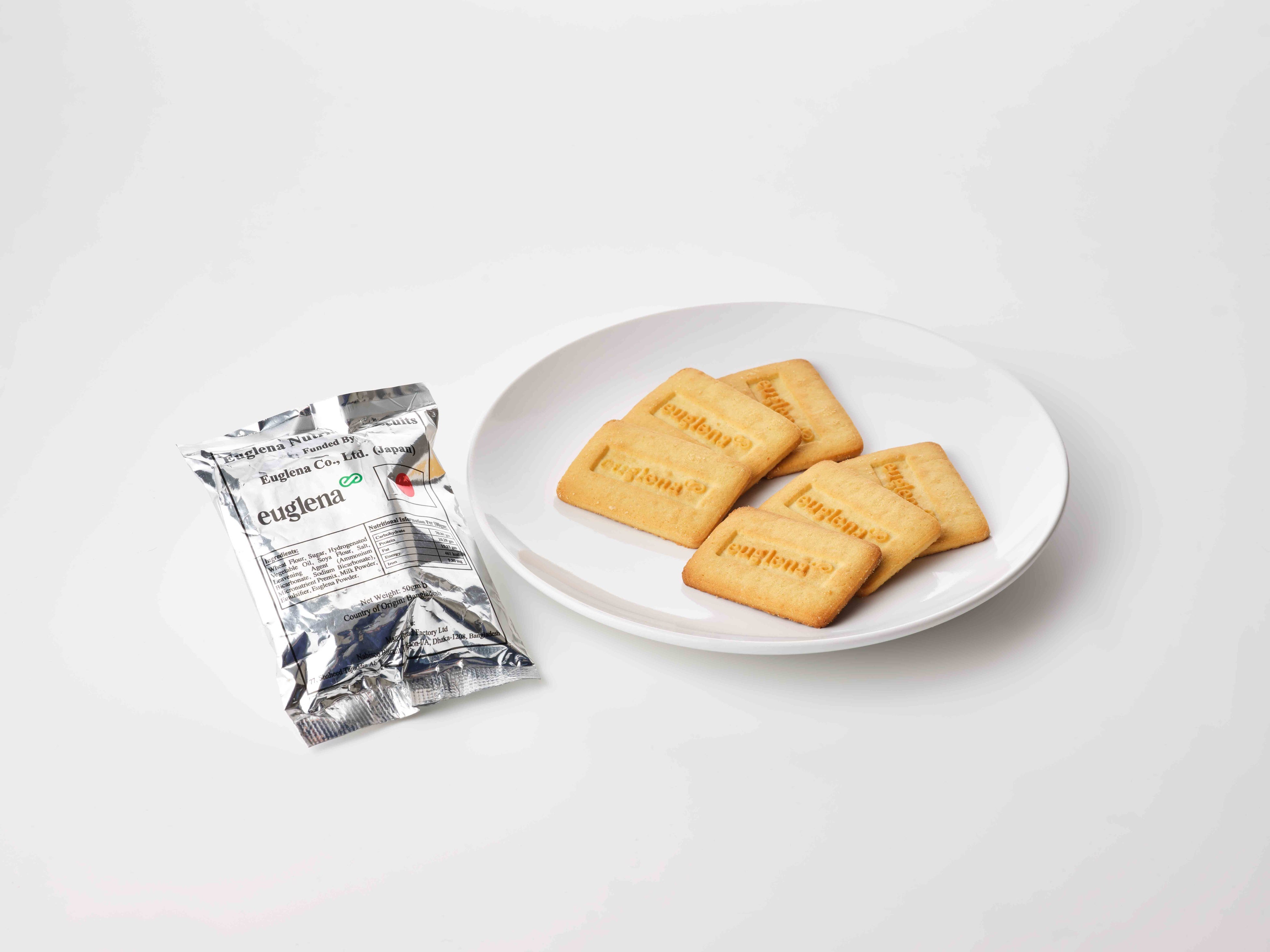 バングラデシュで配布しているユーグレナクッキー