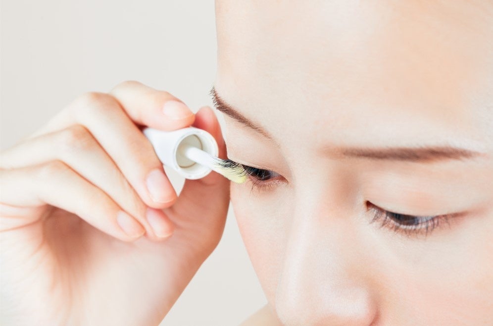 CONCアイラッシュブーストセラム使い方