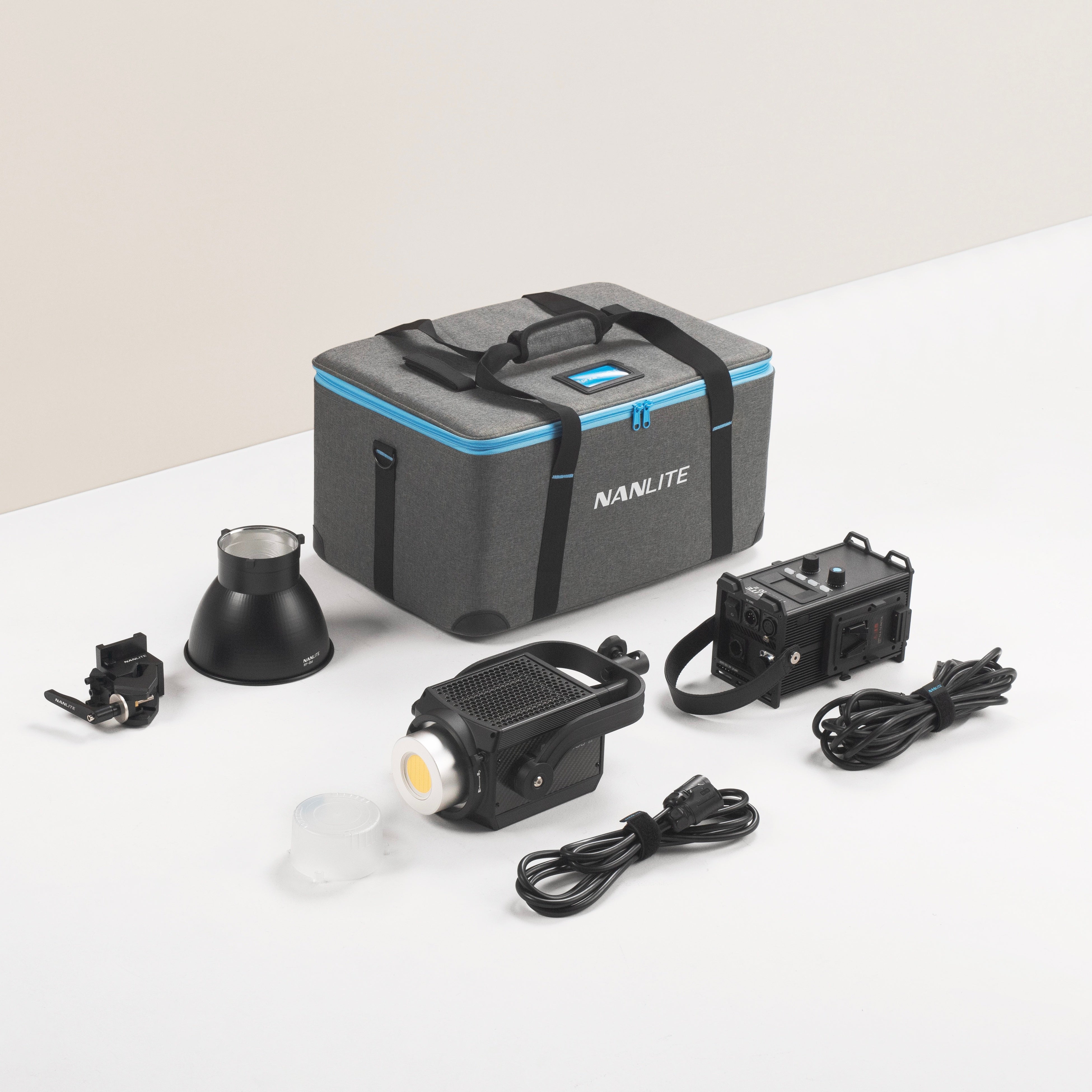 300Wデイライト/バイカラーLEDライトでG/M調整が可能！大人気NANLITE