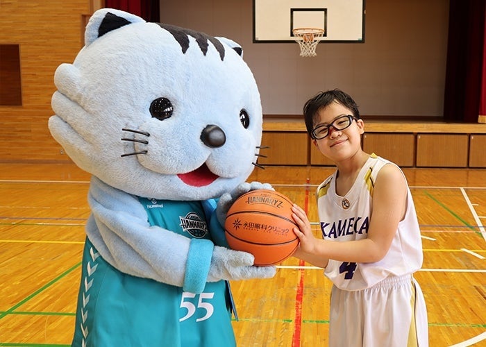 京都ハンナリーズ】ボール贈呈式REPORT | スポーツ