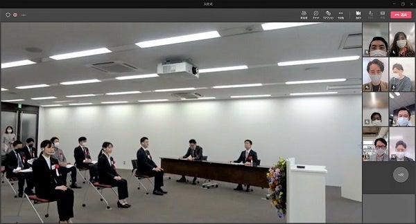 WEB会議システム（Microsoft Teams）を活用した社内ライブ配信の様子