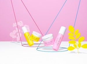 左:モイスチャーバランスライン 右:センシティブライン