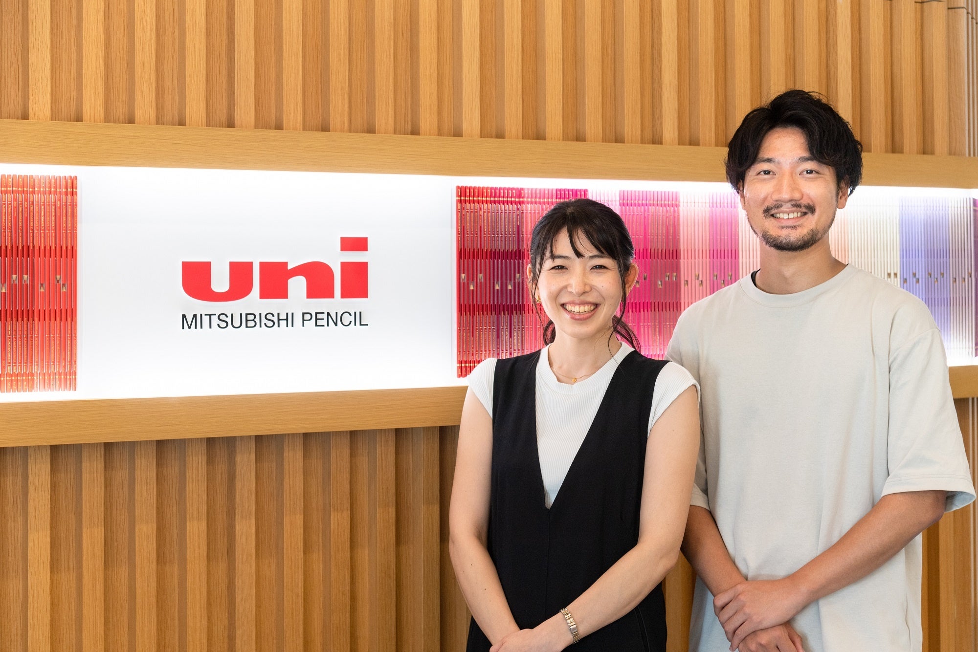 △左から 法務室 課長代理　寺杣（てらそま） 緑 様  法務室 係長　藤本 圭 様 