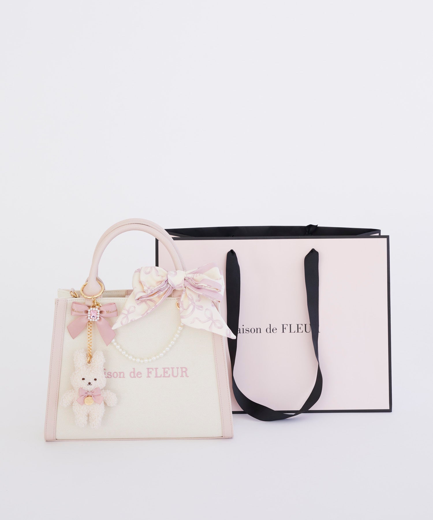 Maison de FLEUR】新年を祝う限定セット「With Happiness Set」が登場