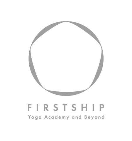 FIRSTSHIPロゴ
