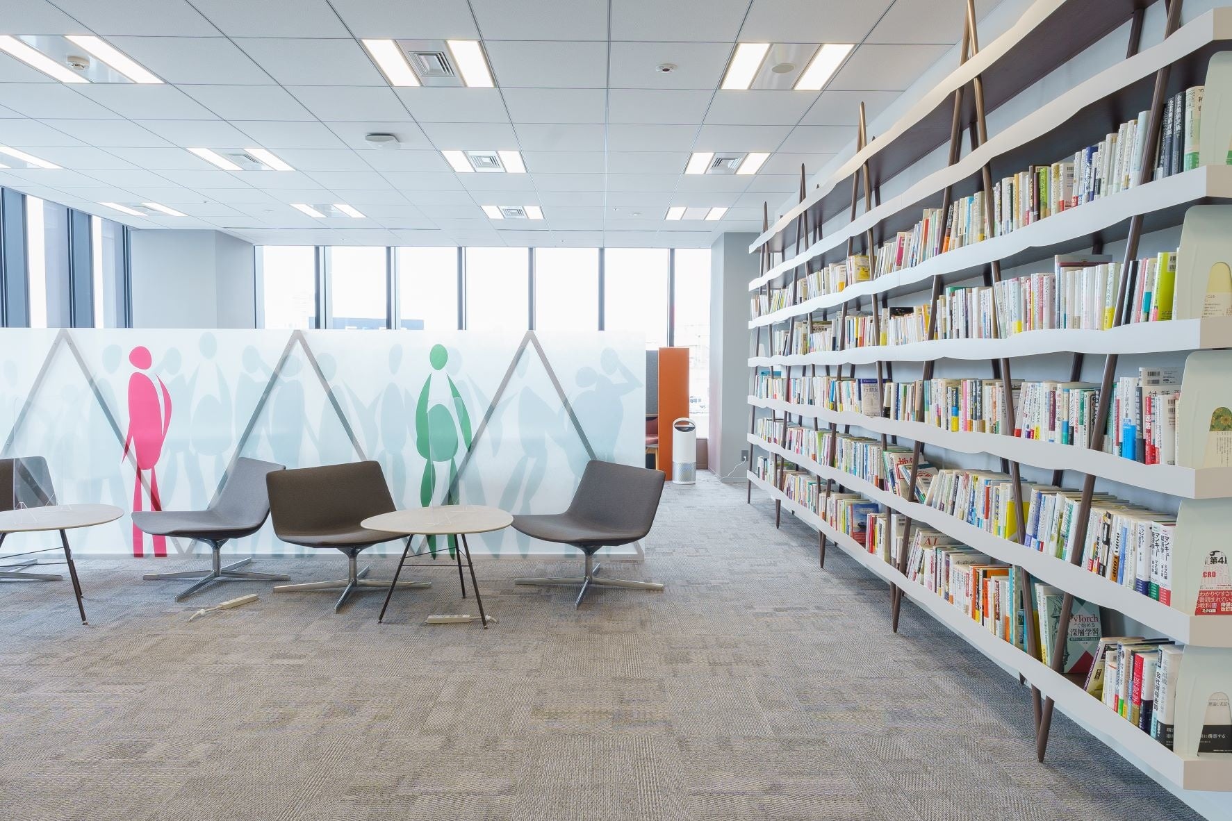仙台校舎 図書室・サロン