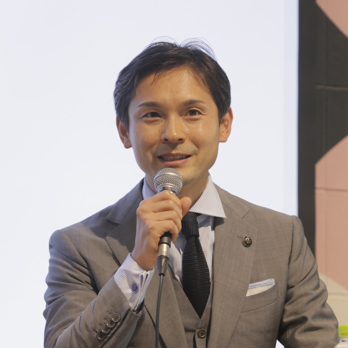 天理市長 並河健氏