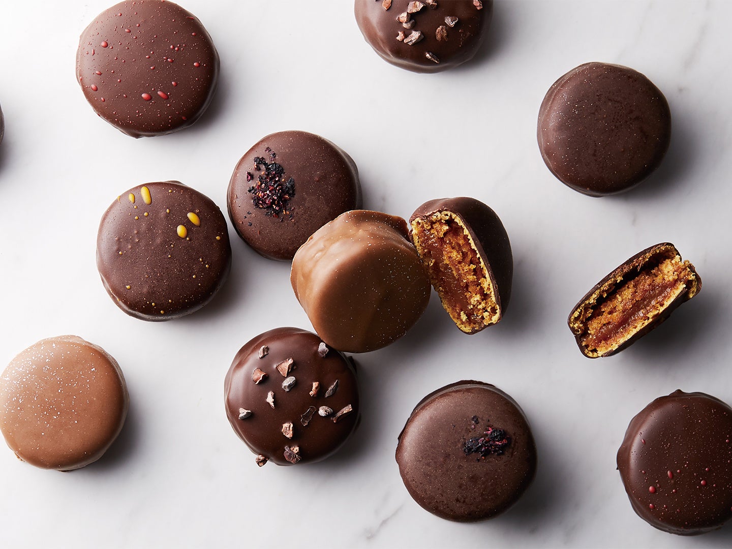 関西で唯一の店舗となる阪神梅田本店のセバスチャン ブイエがリニューアルオープン マカロン やマカリヨンなど見ても食べても楽しめるラインナップをお届けします ジェイ ワークス株式会社のプレスリリース