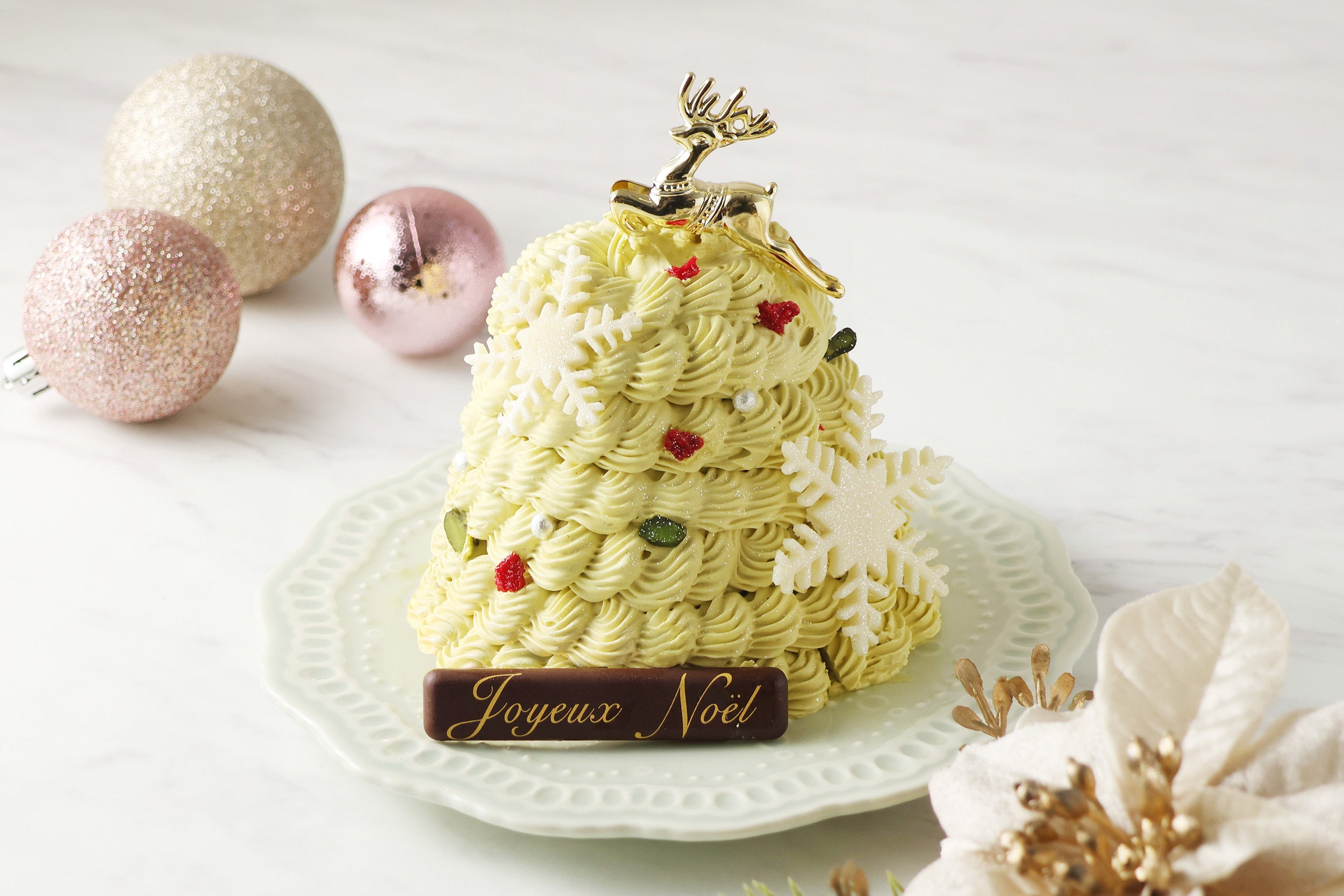 ちー☆パパ　804040 クリスマス限定品 セバスチャン・ブイエの2025年クリスマスケーキ、10月1日より