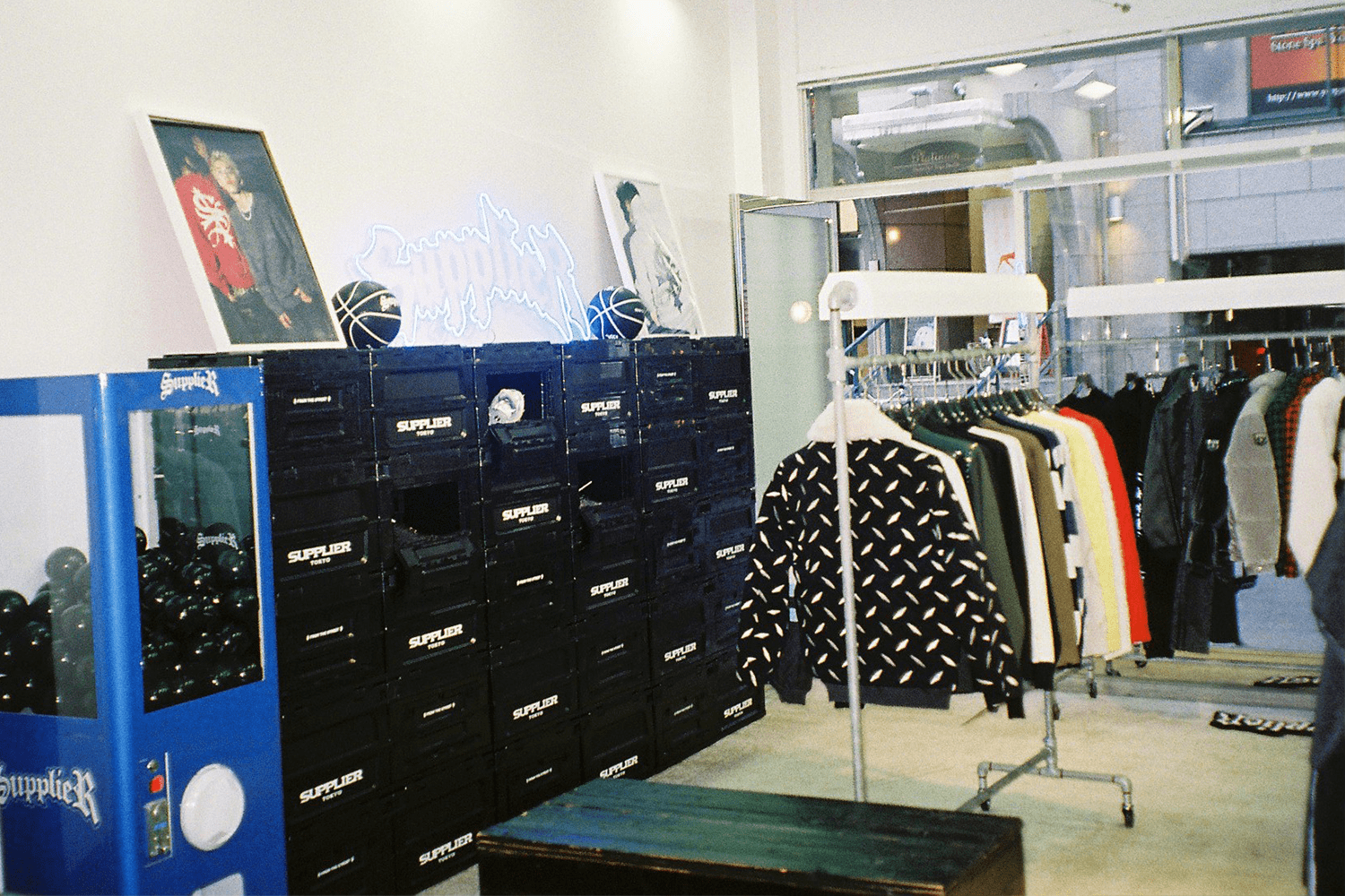 SUPPLIER(サプライヤー)】の「JAPAN POPUP TOUR」がついに再始動！その