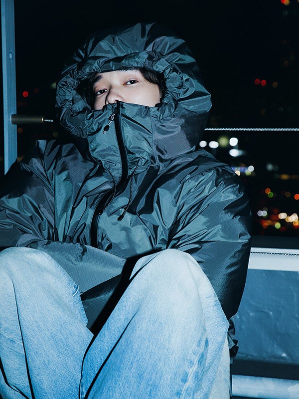 アウトドアの機能美を、街へ。 URBAN RESEARCH × NANGAの特別な1着