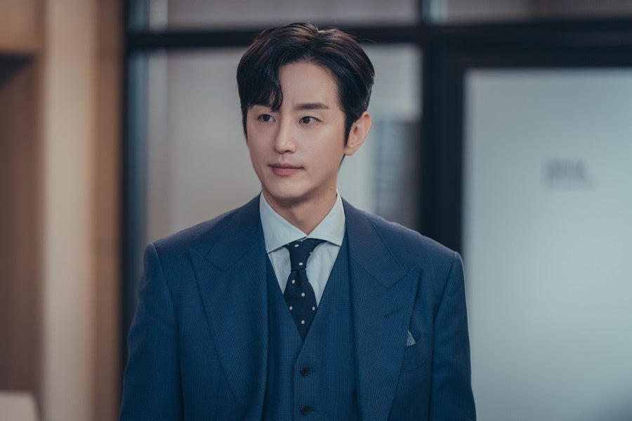 クォン・ユル　© STUDIO DRAGON CORPORATION