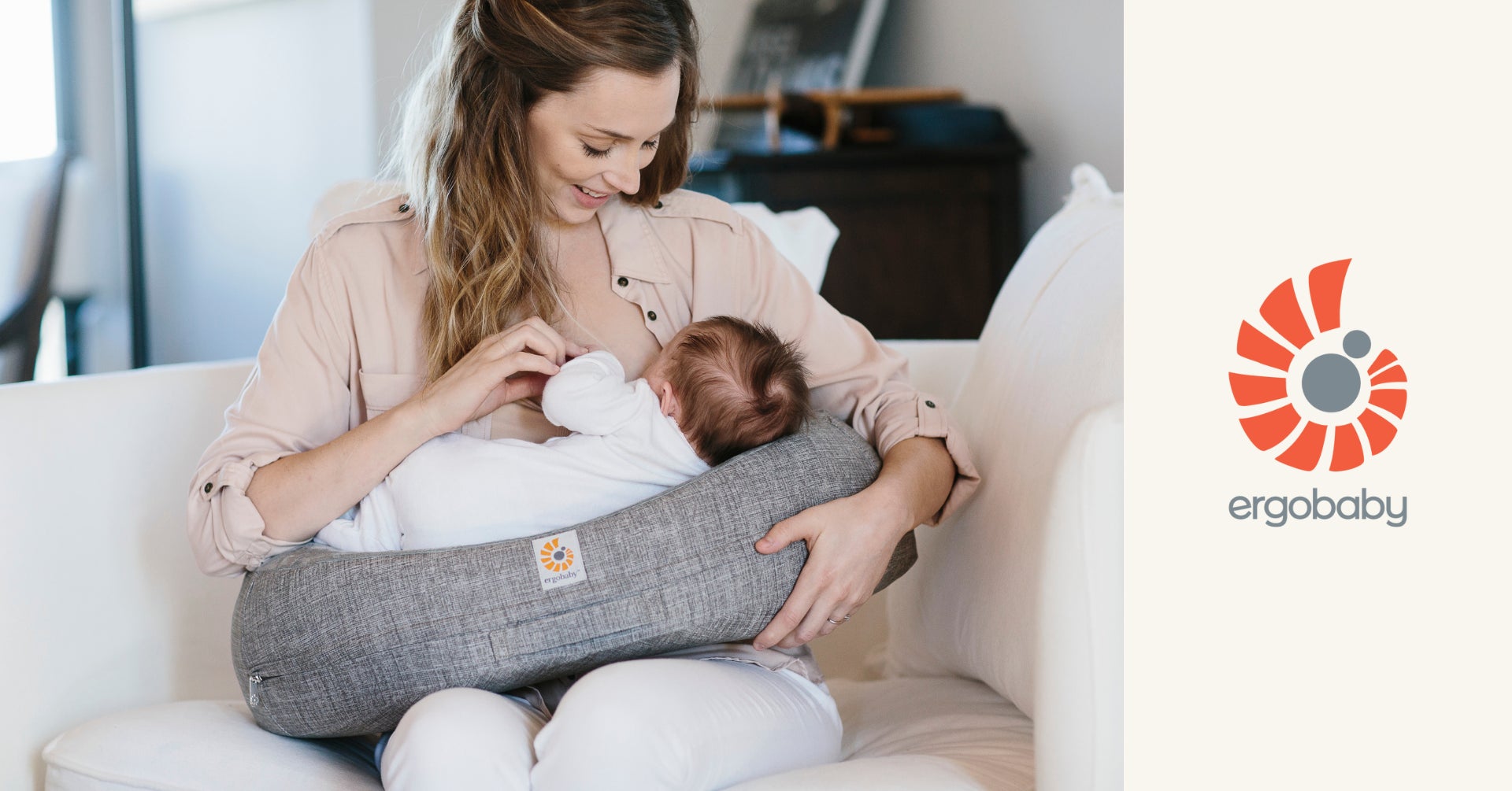 待望の再入荷】移動も、授乳も、エルゴベビーで!人間工学の知見を結集 待望の再入荷】移動も、授乳も、エルゴベビーで!人間工学の知見を結集