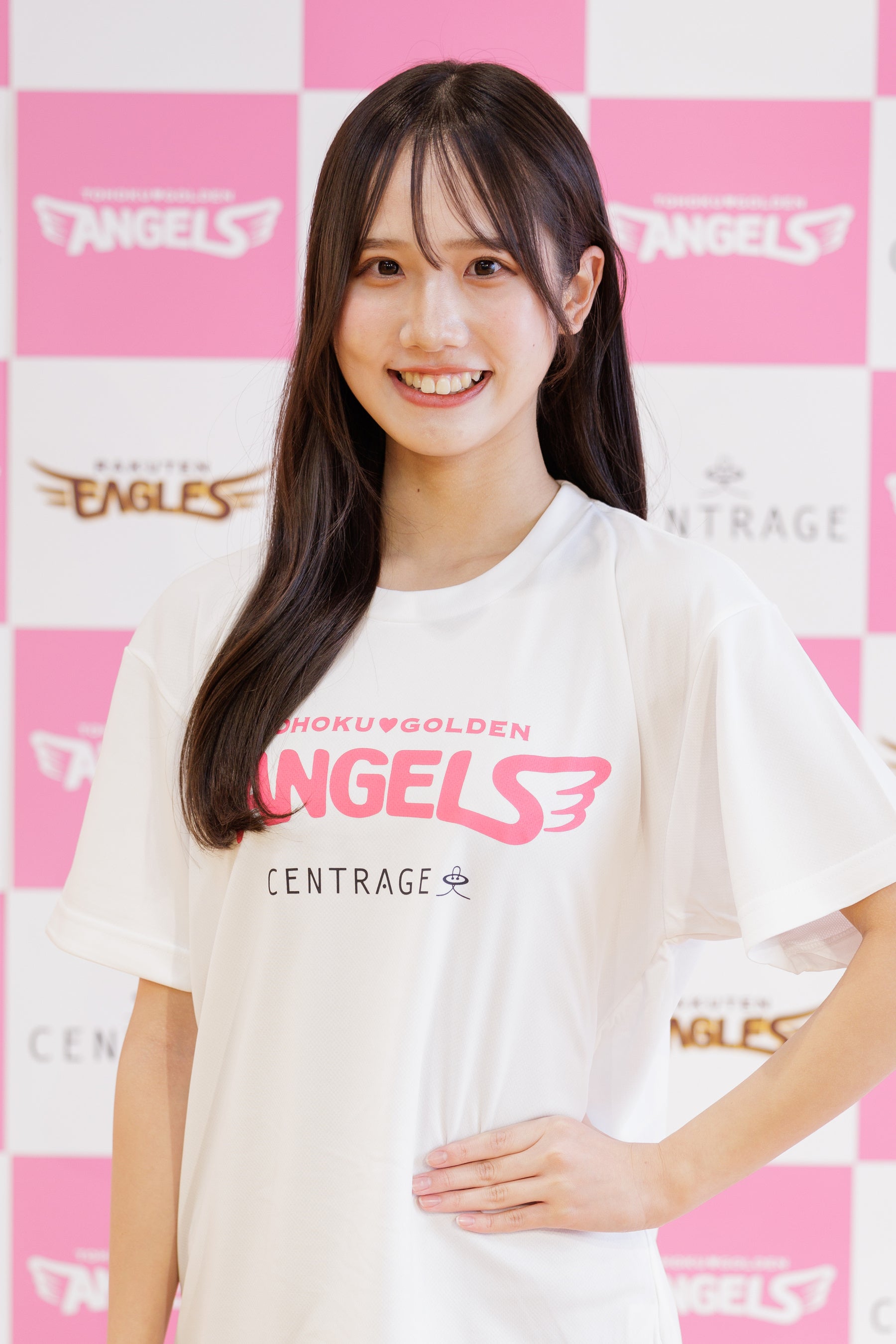 初の姉妹メンバーも誕生（妹の新規メンバーHONOKA）