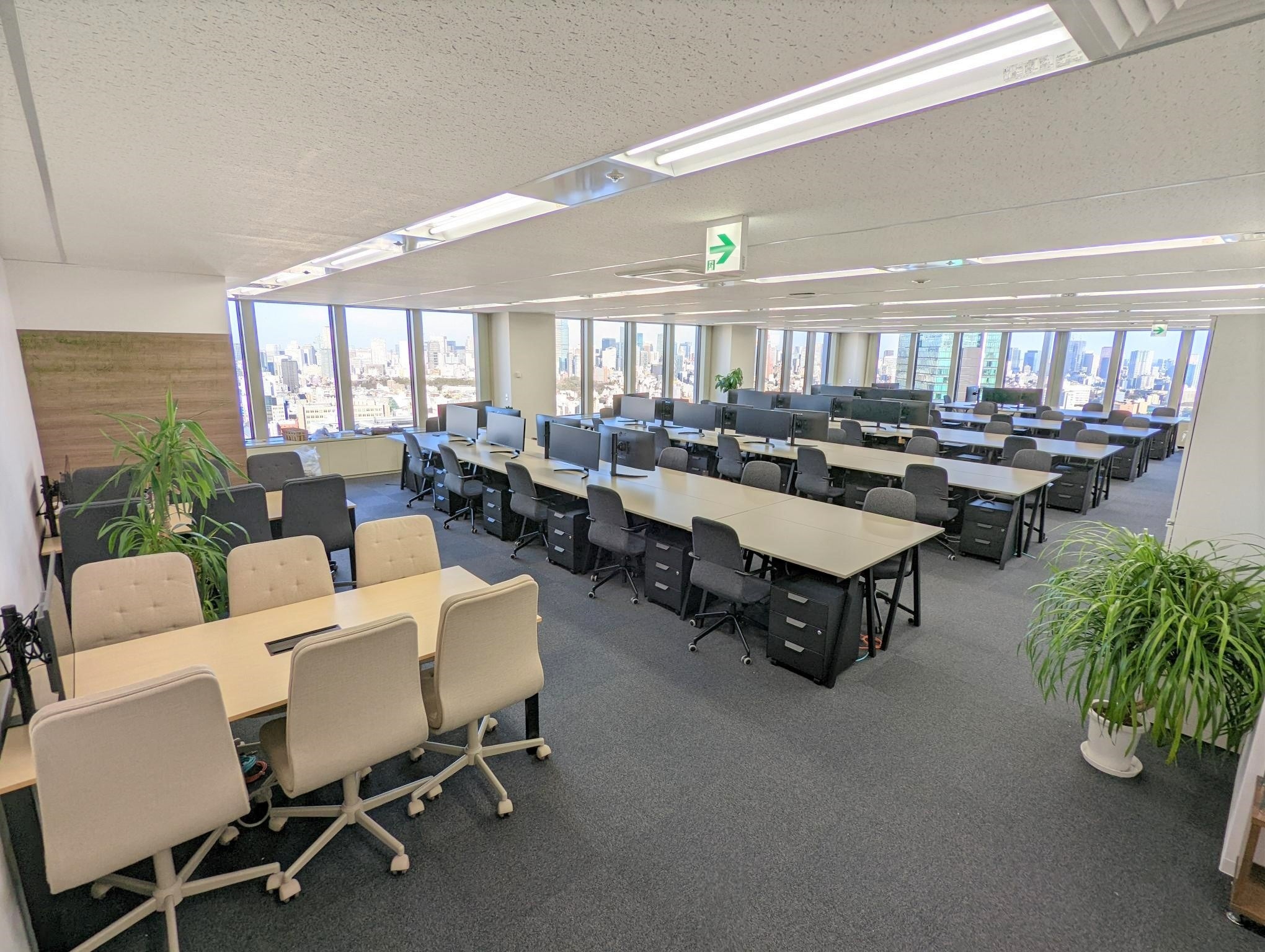 ワークスペース（執務室）