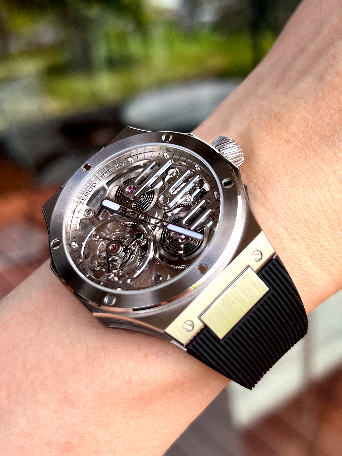 ZEROOから新作トゥールビヨンが登場 【オクタゴナル・ケースのT8