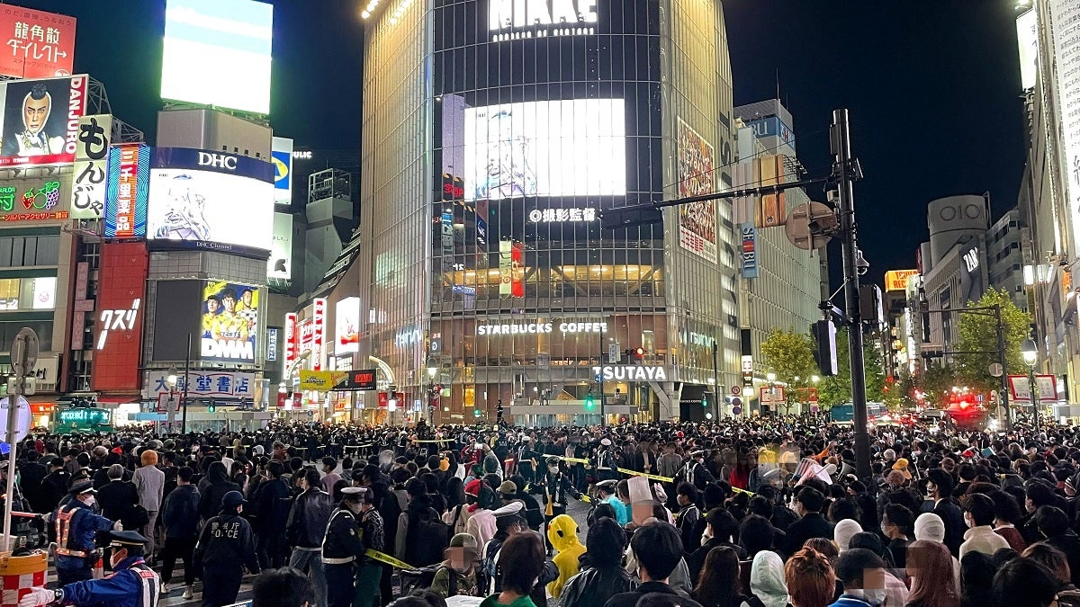 写真：2022年10月31日　渋谷スクランブル交差点