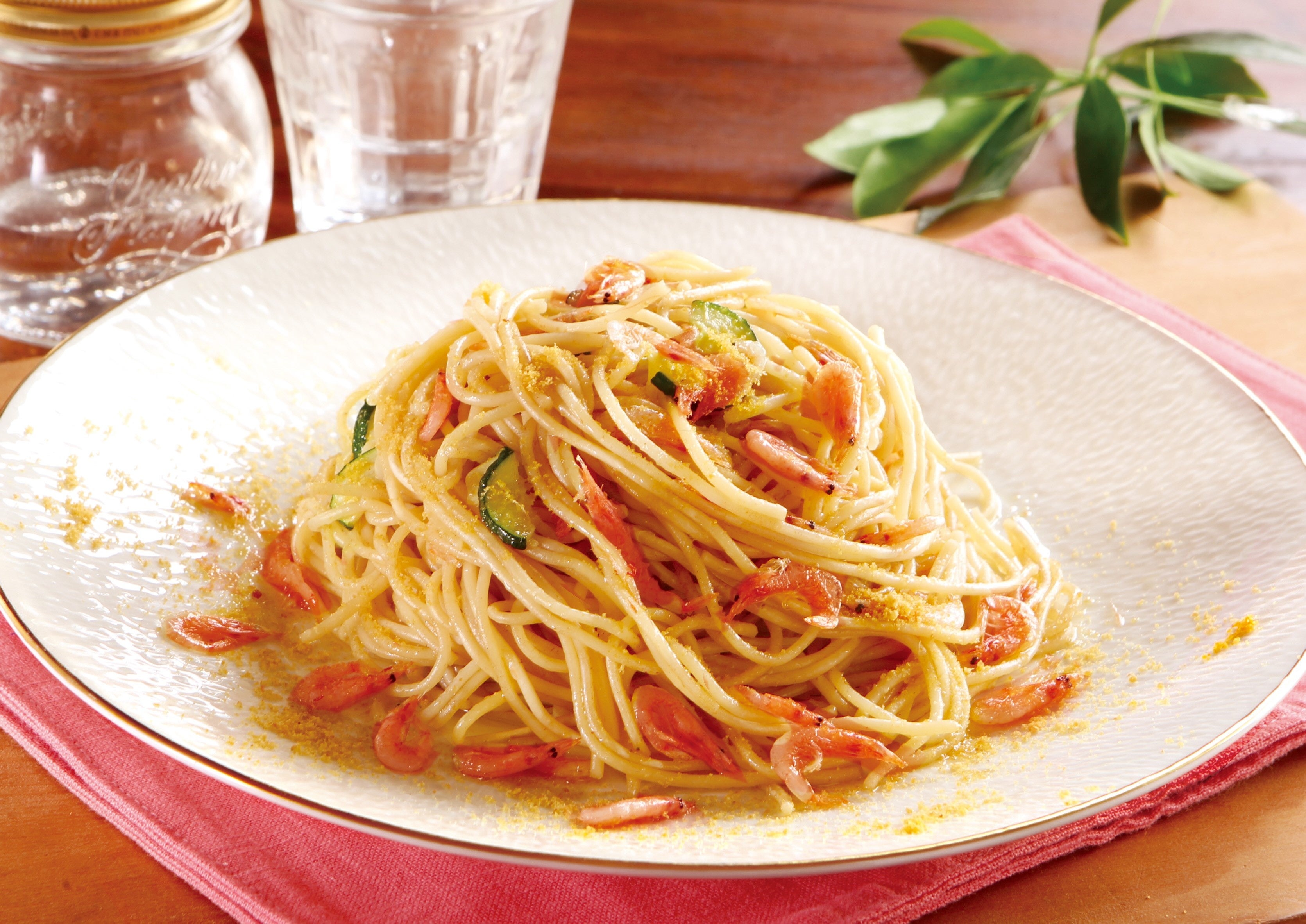 洋書◆イタリア料理のレシピ写真集 本 パスタ ピザ ほか 50%OFF 洋書◇イタリア料理のレシピ写真集 本 パスタ ピザ ほか