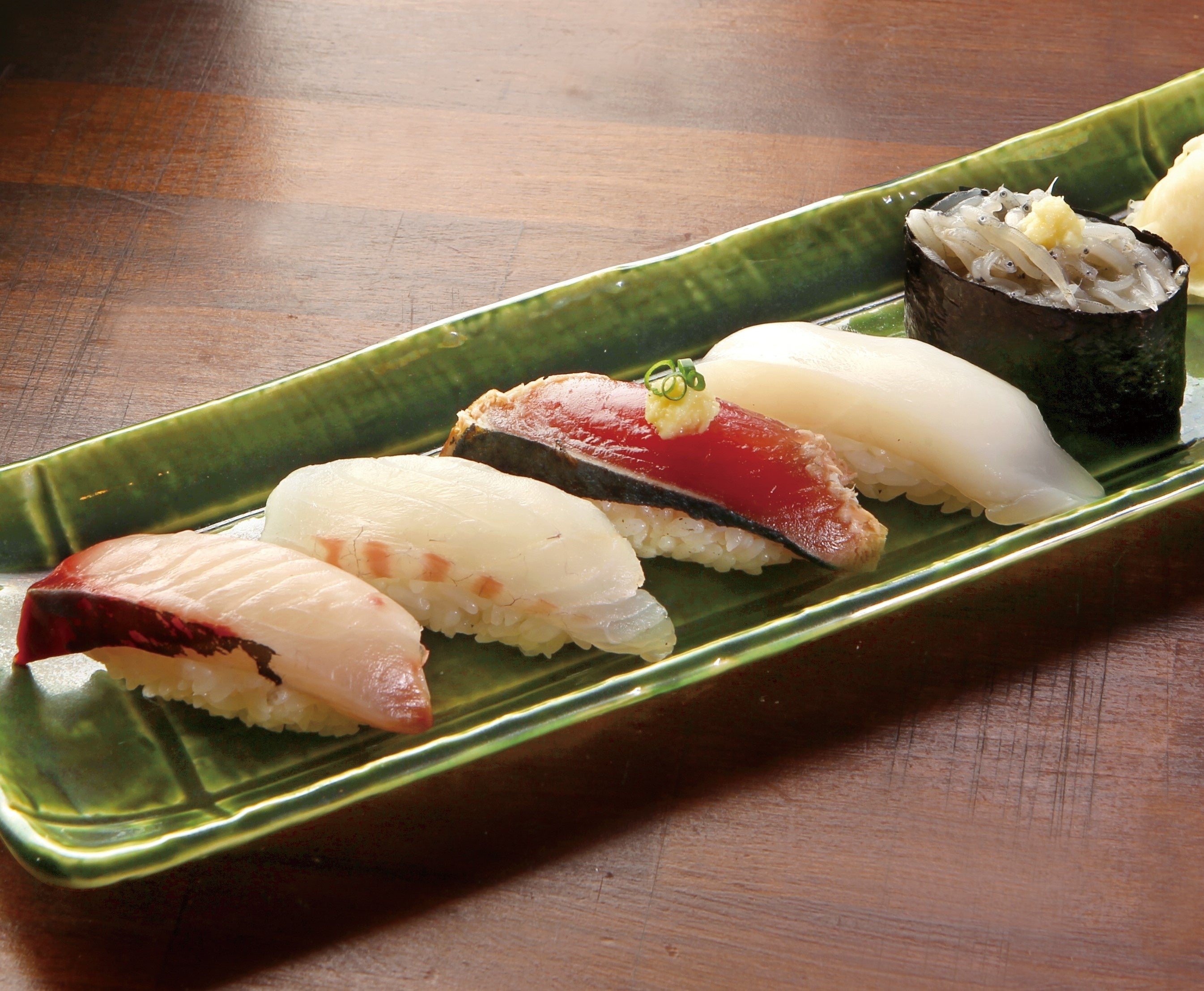 ＜春の旬ネタ5貫盛り＞