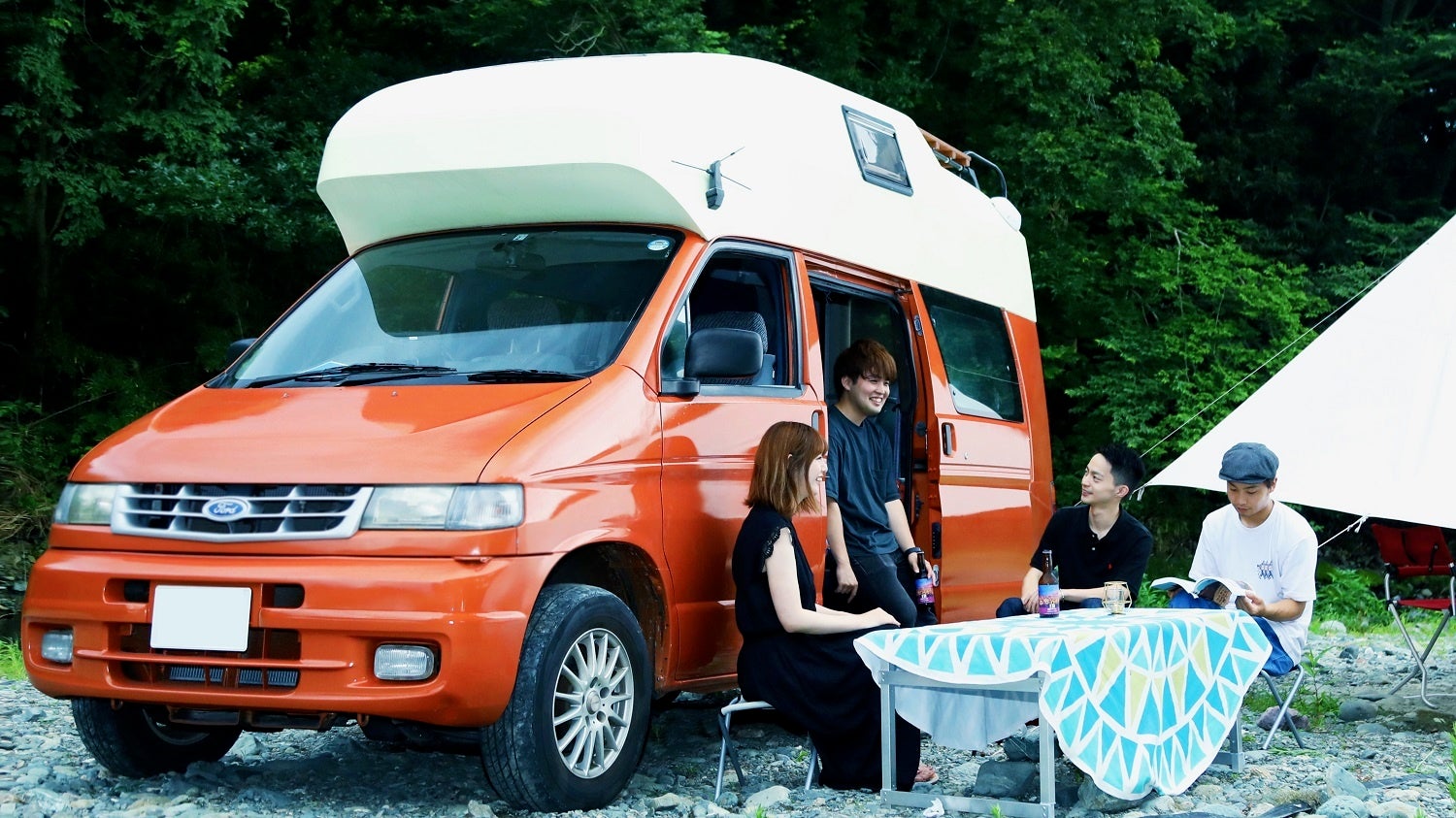 キャンピングカーなど車中泊仕様のクルマに特化したカーシェア「Carstay」