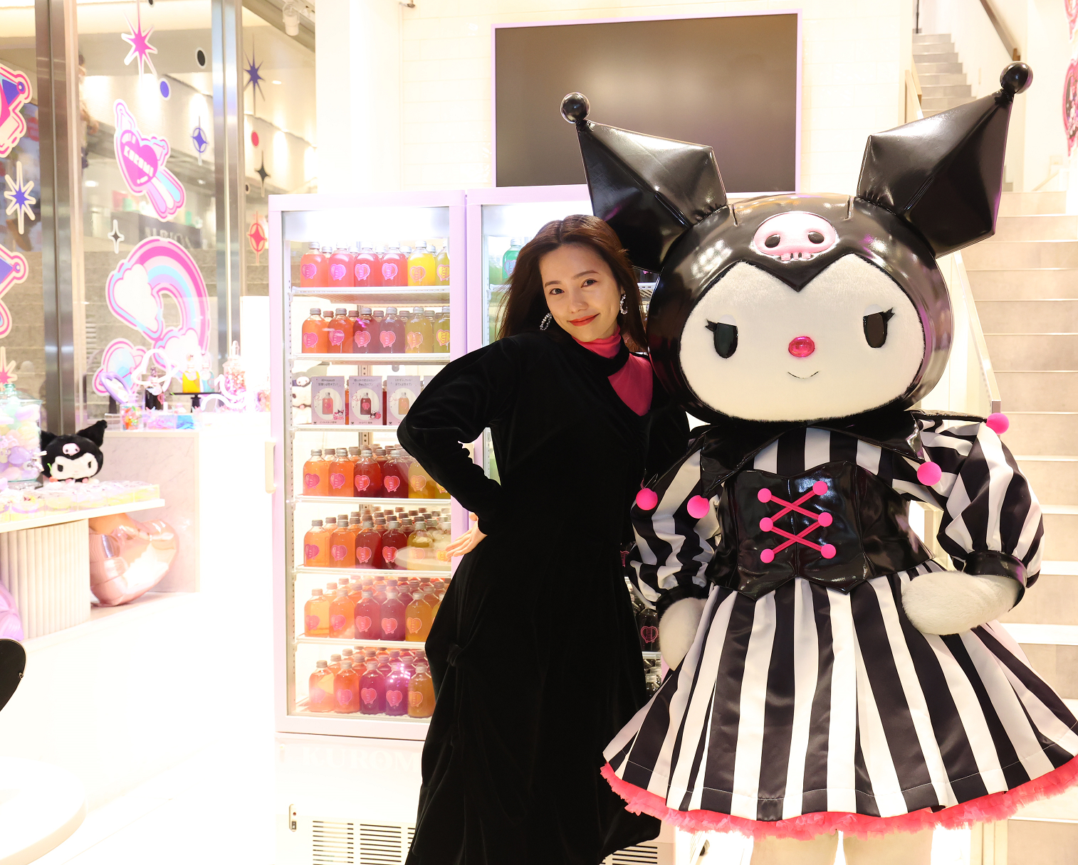 １F店内で記念ショット