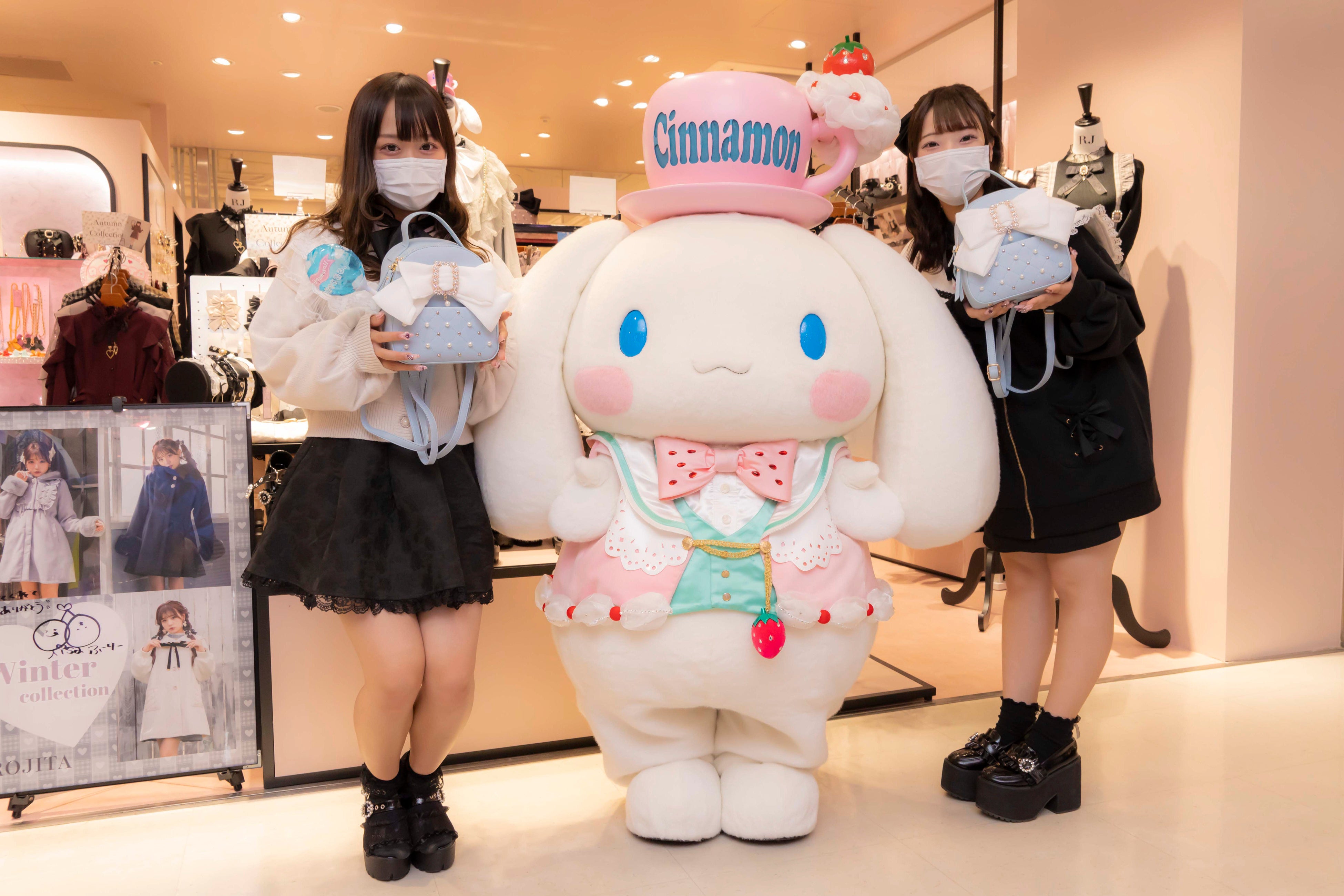 シナモンの来訪に喜ぶ店舗も。