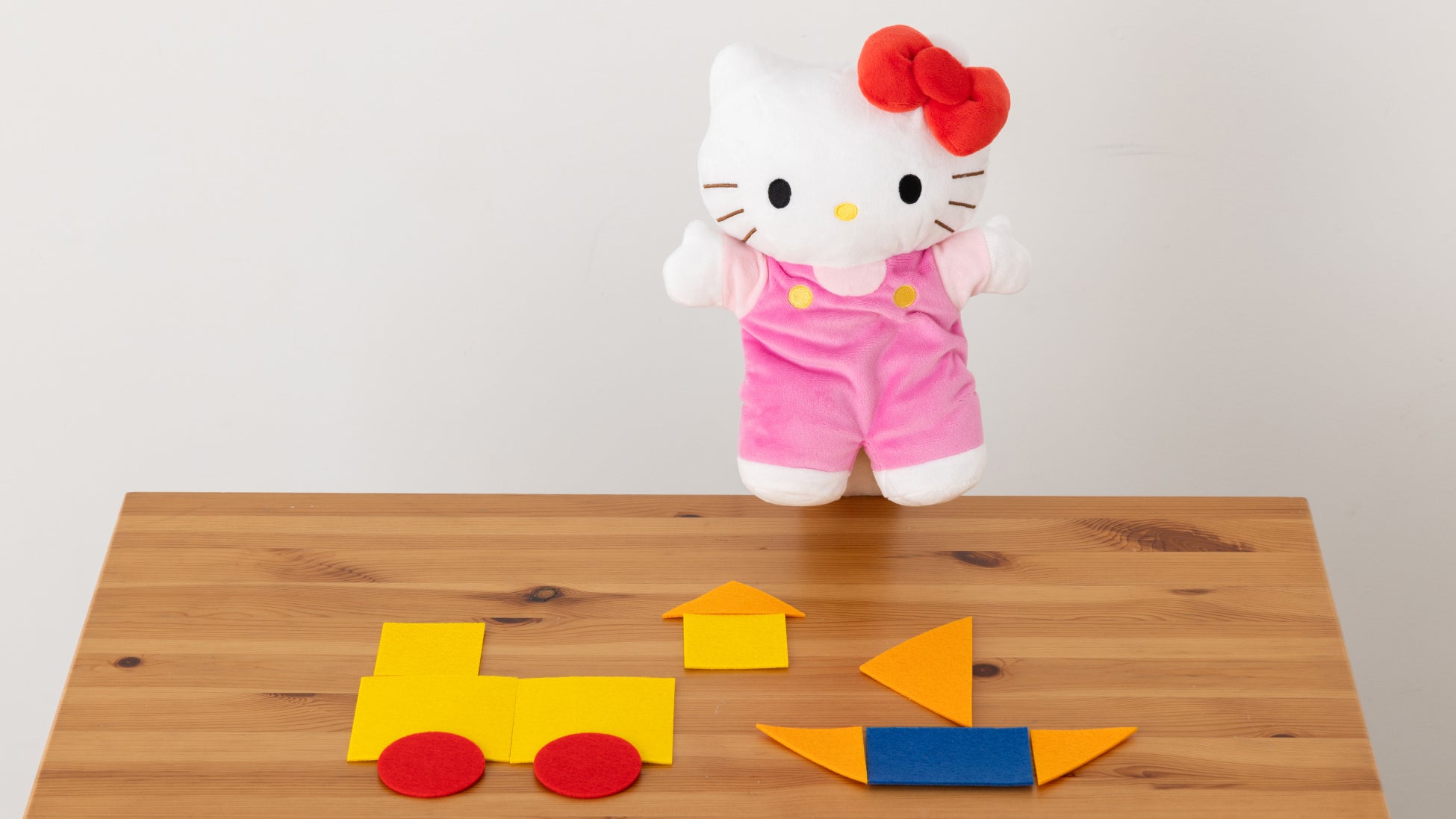 ハローキティとポチャッコのパペットドールセットがサンリオで発売!親子のコミュニケーションをサポート ハローキティとポチャッコのパペットドールセットがサンリオで発売!親子のコミュニケーションをサポート