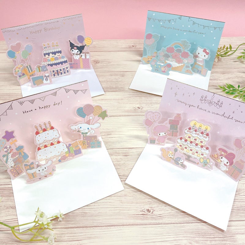 さりげないキャラクターの表現で大人かわいいバースデーカード。