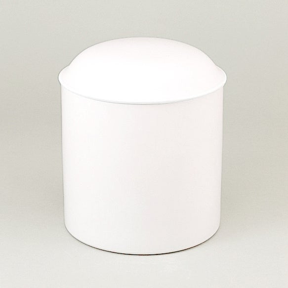 現在も最も一般的な「白骨壷」