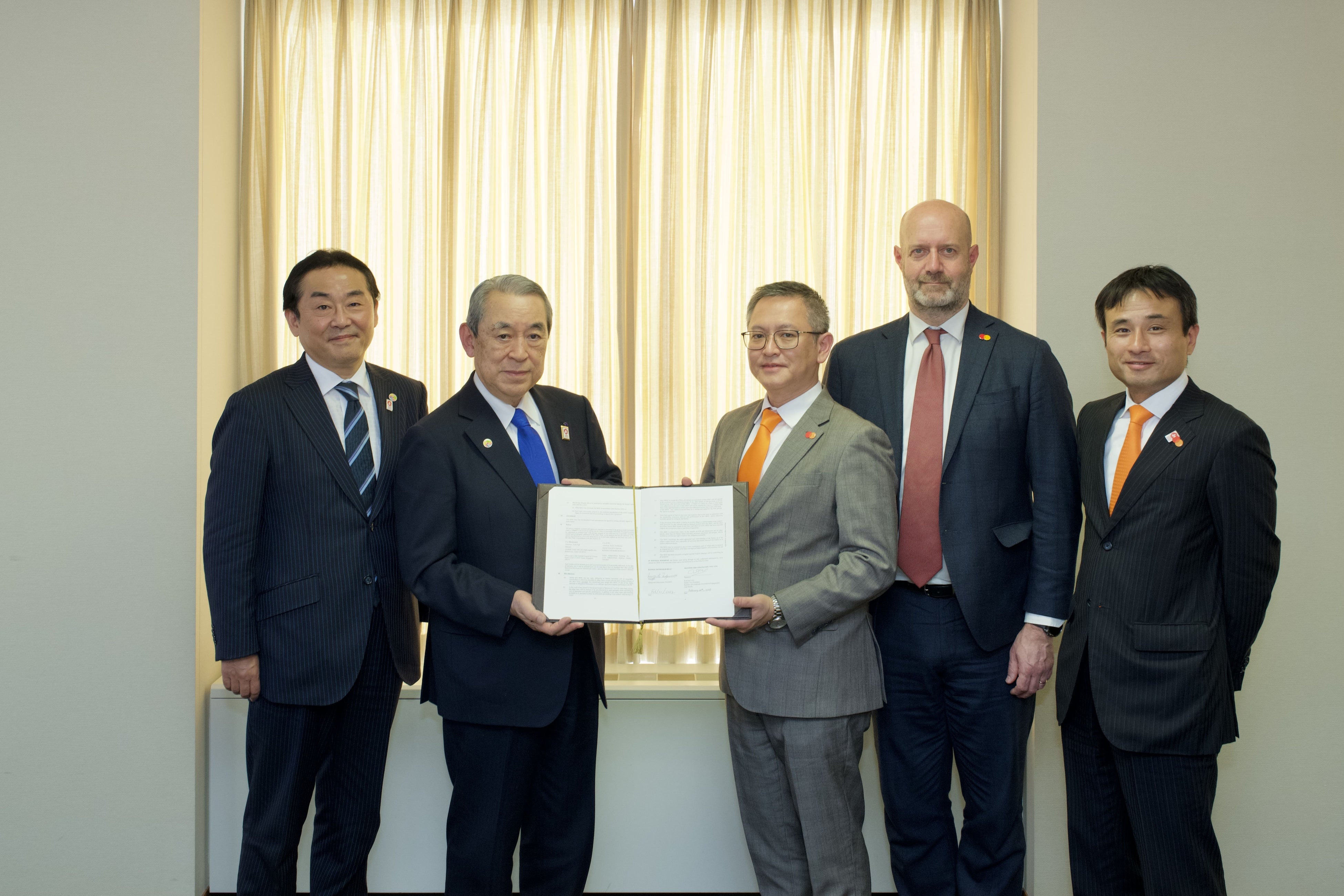 ▲2月21日（火）に行われたパートナーシップ記念式典にて。