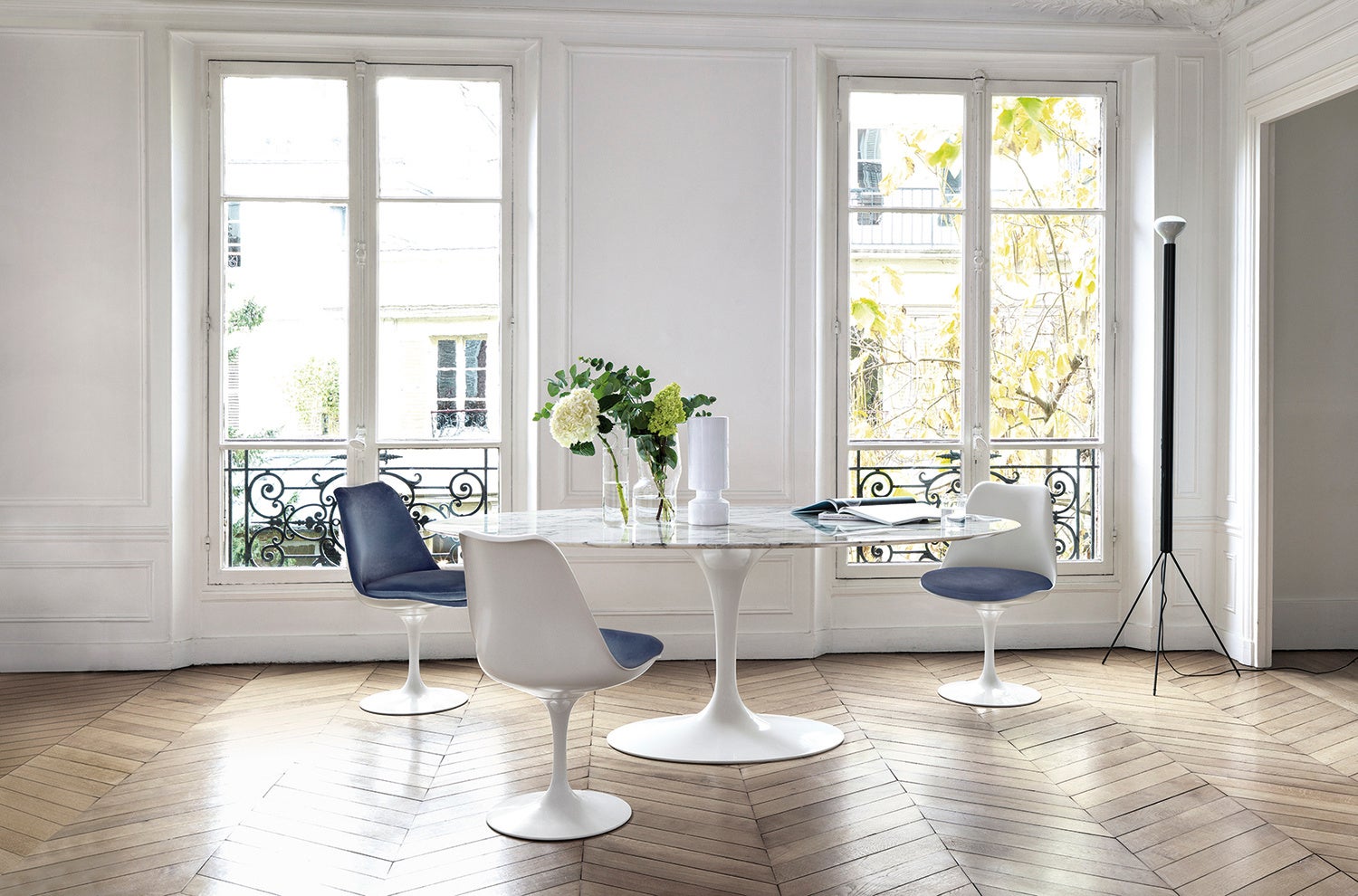 musigny　センターテーブル　ピエロリッソーニ Cassina ixc. ILE ローテーブル ピエロ・リッソーニ 丸型