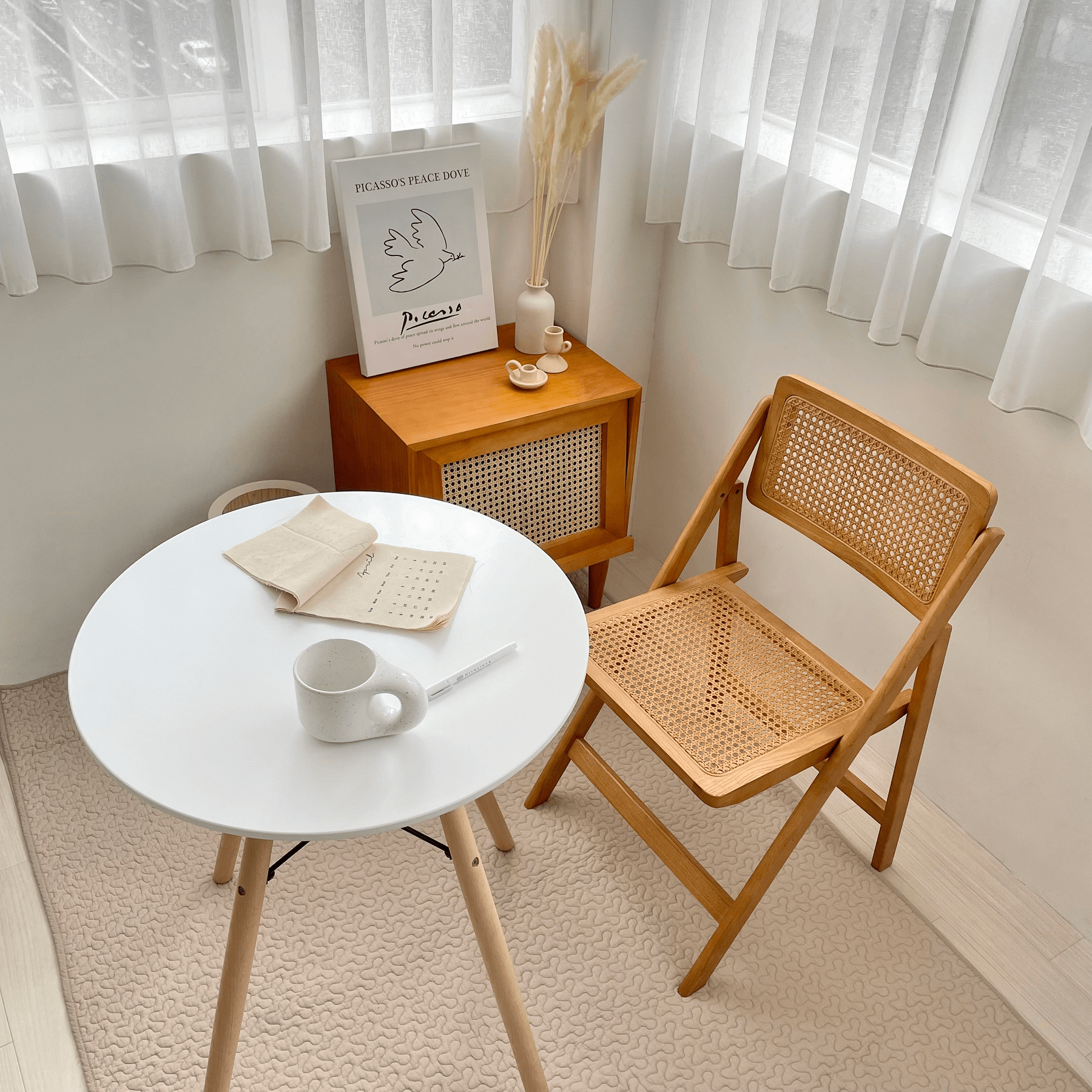 「明るい木目調を生かしたナチュラルなお部屋」ルームコーディーネート例