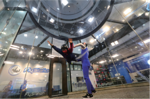 インドア・スカイダイビング 「FlyStation」
